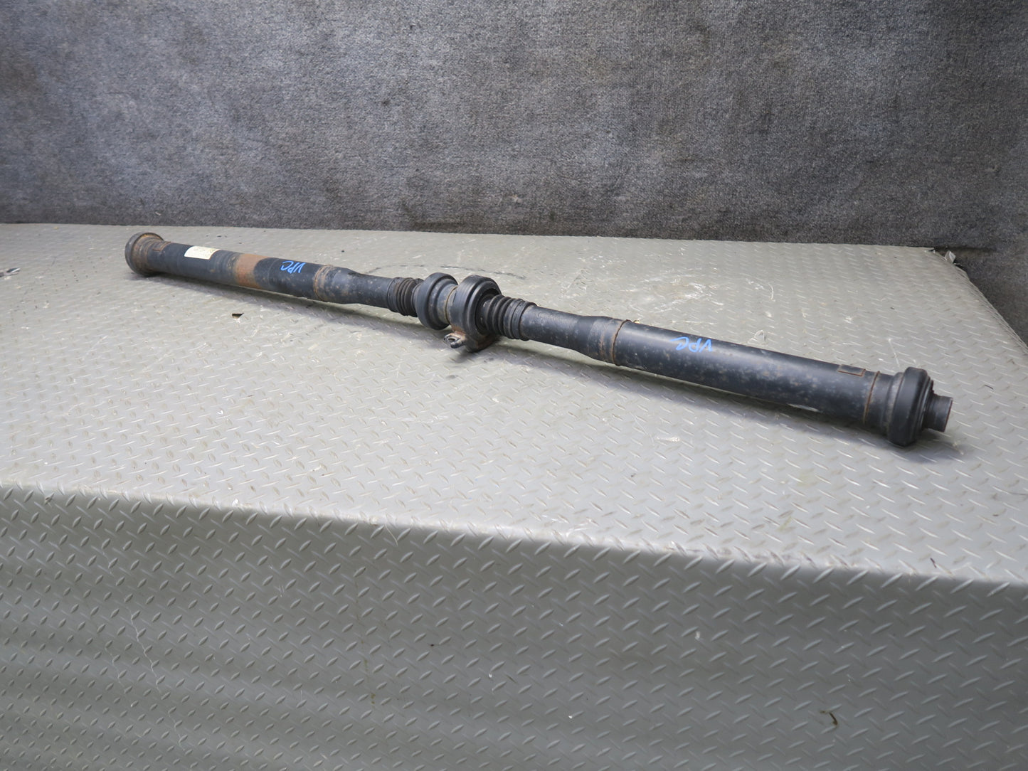 2011-2018 Porsche Cayenne 958 Hybrid AWD Rear Drive Shaft Driveshaft 7P0521102Q