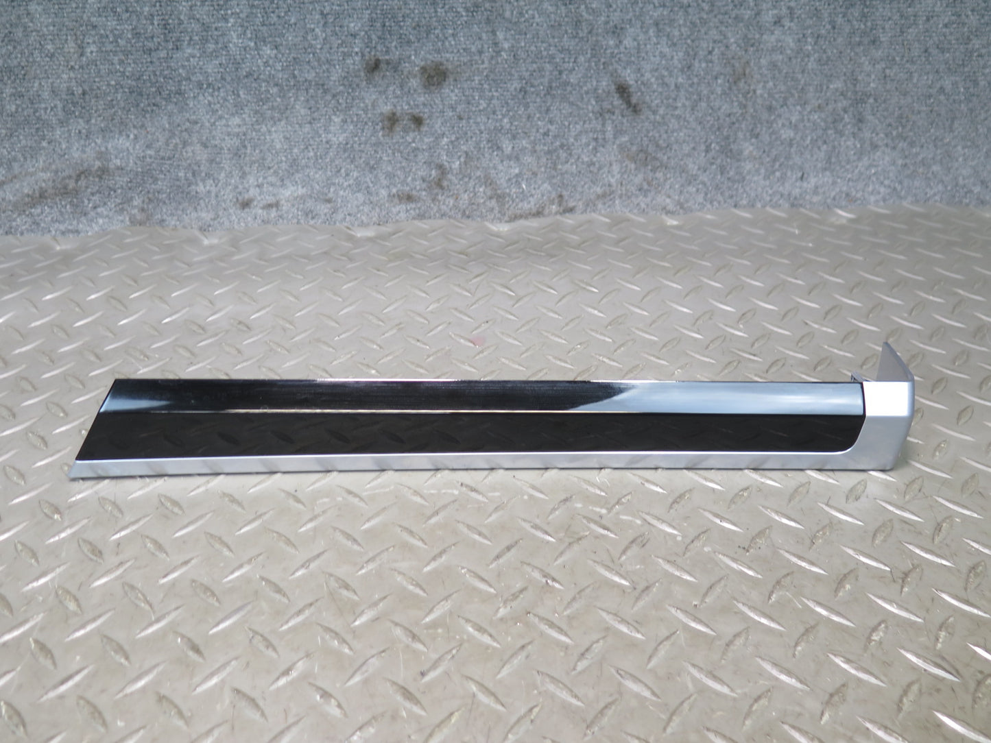 2011-2018 Porsche Cayenne 958 Front Rear Door Panel Trim Molding Piano Black Set