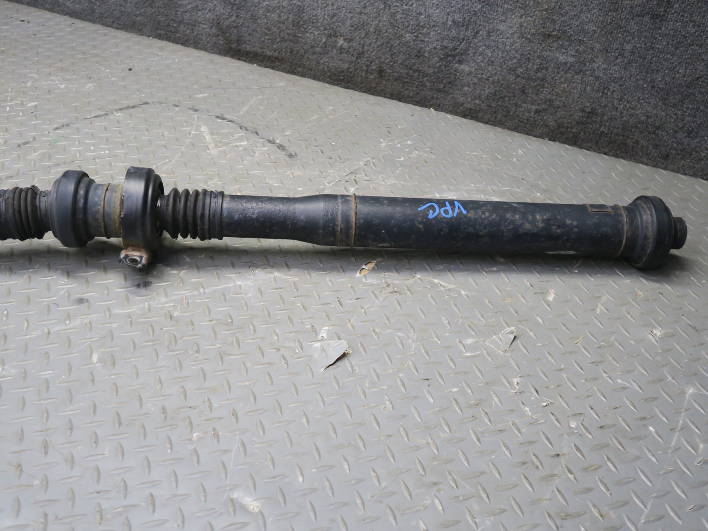 2011-2018 Porsche Cayenne 958 Hybrid AWD Rear Drive Shaft Driveshaft 7P0521102Q