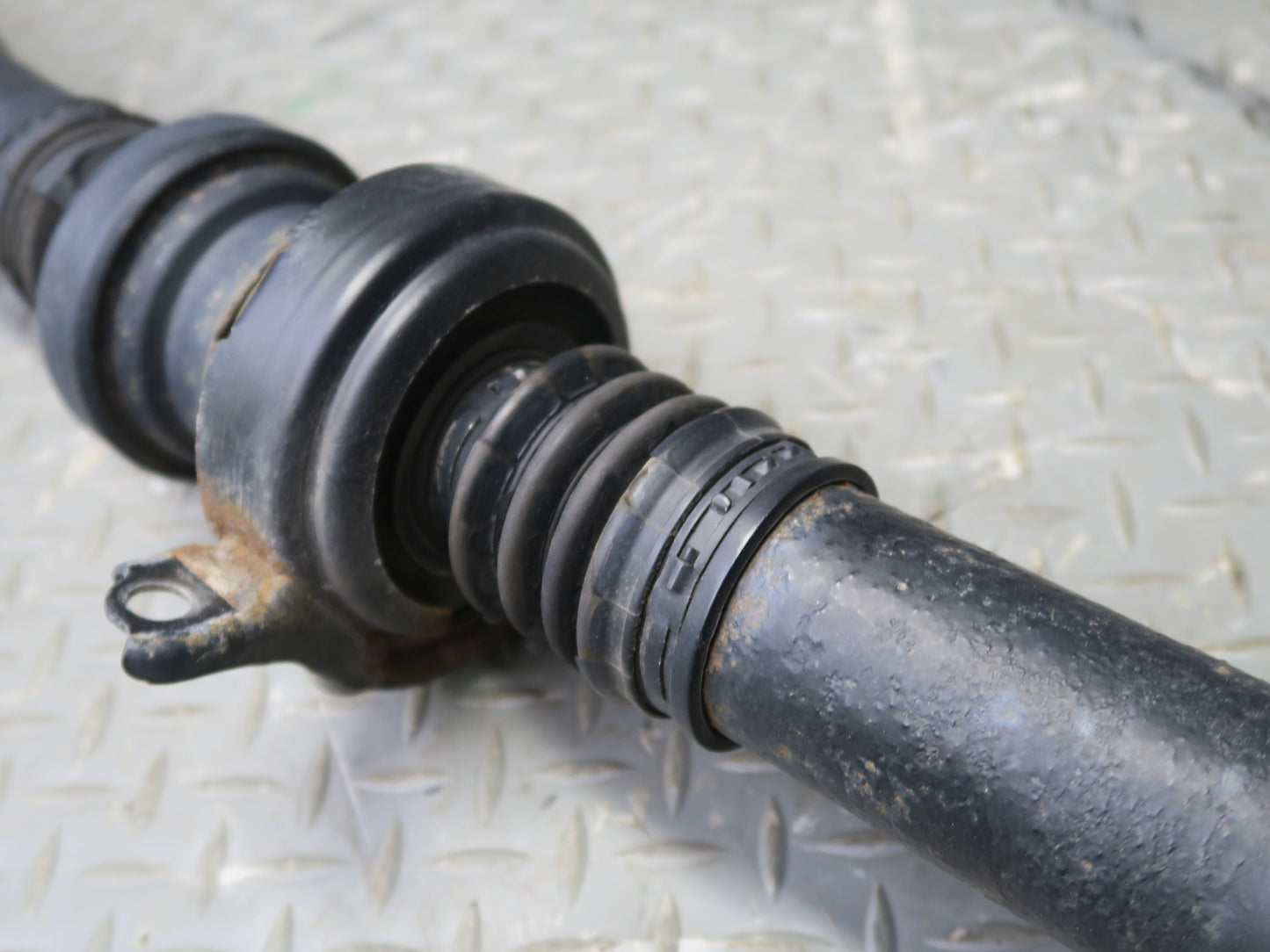 2011-2018 Porsche Cayenne 958 Hybrid AWD Rear Drive Shaft Driveshaft 7P0521102Q