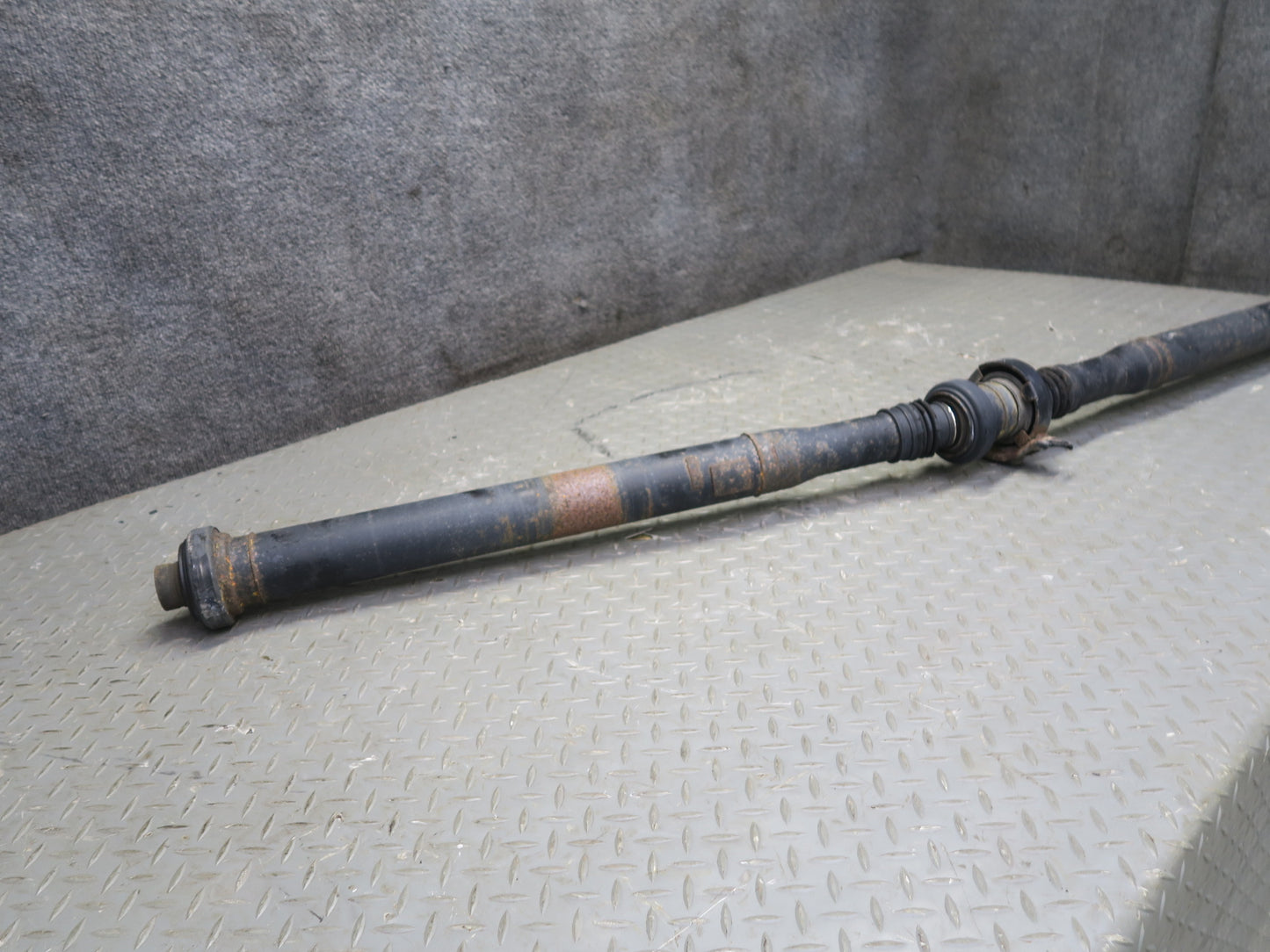 2011-2018 Porsche Cayenne 958 Hybrid AWD Rear Drive Shaft Driveshaft 7P0521102Q