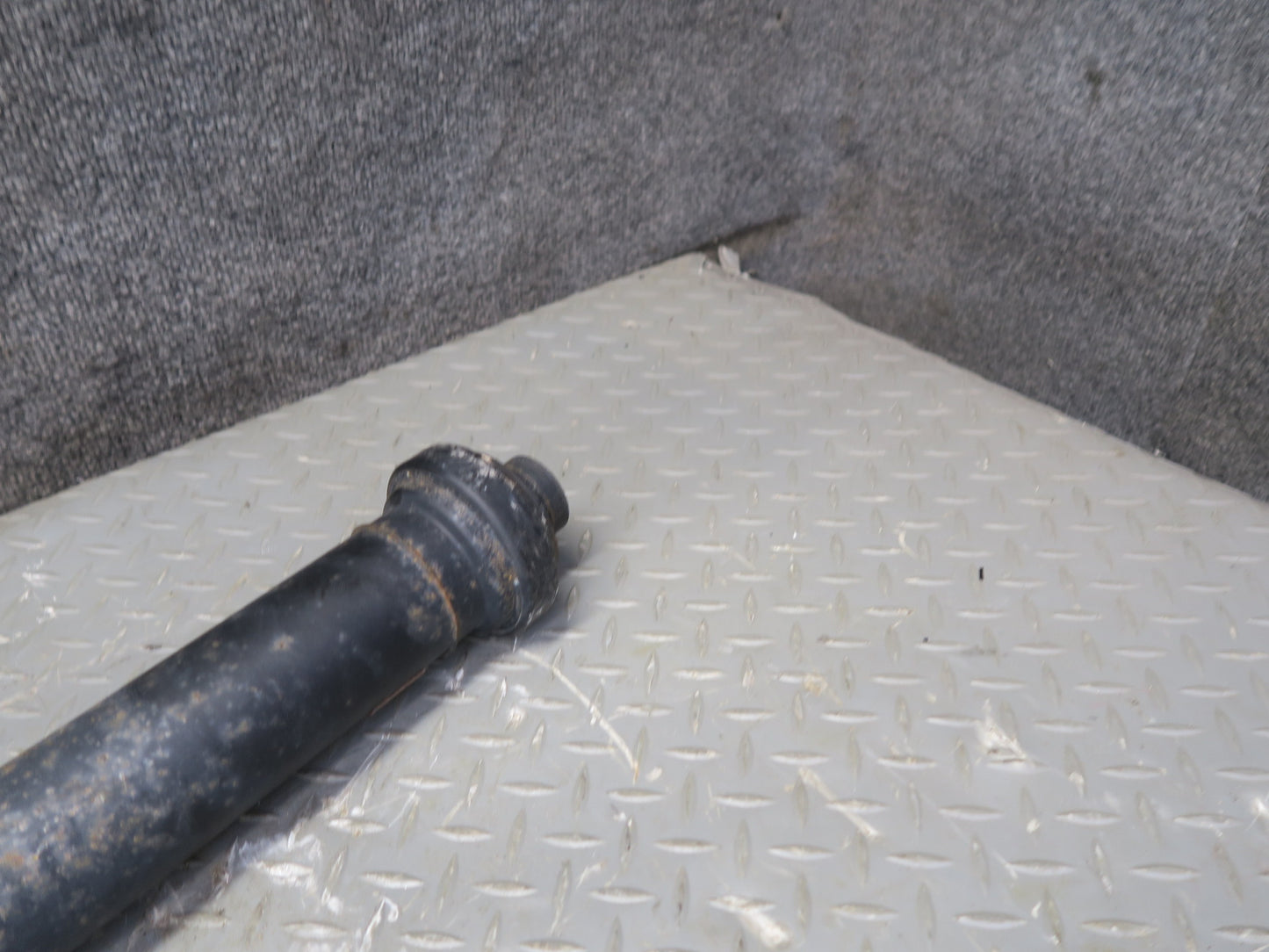 2011-2018 Porsche Cayenne 958 Hybrid AWD Rear Drive Shaft Driveshaft 7P0521102Q
