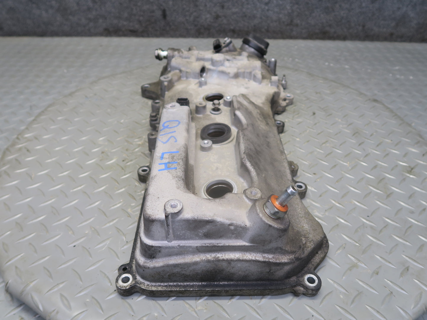 06-13 Lexus IS250 2.5L 4GRFSE Engine Left Cylinder Head Valve Cover OEM