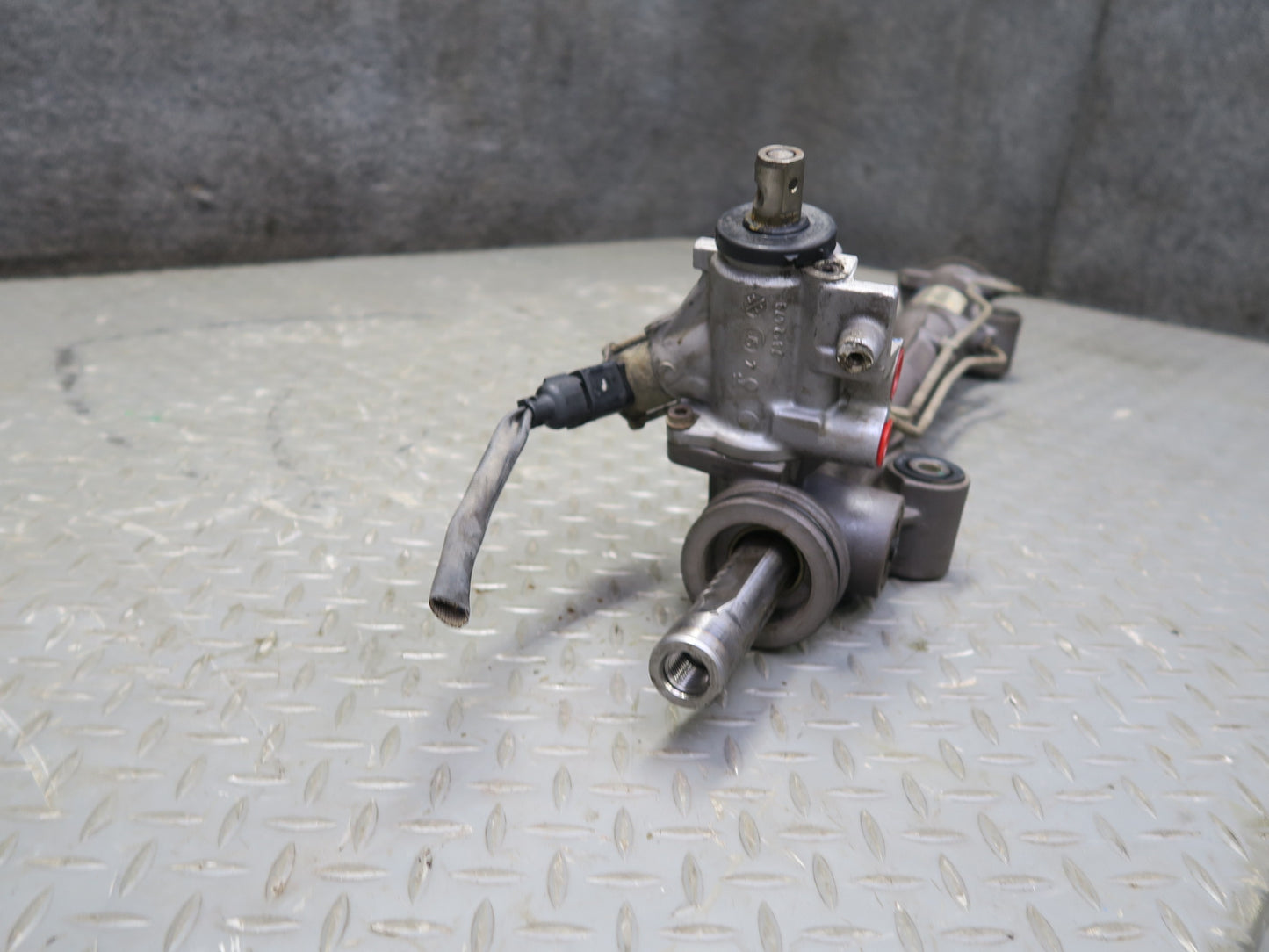 2011-2018 Porsche Cayenne 958 Hybrid Power Steering Gear Rack AND Pinion 127K
