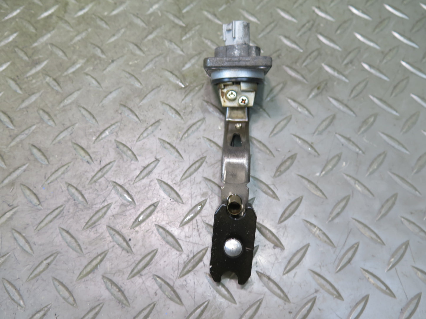 06-13 Lexus GSE20L IS350 IS250 Engine Oil Level Sensor OEM