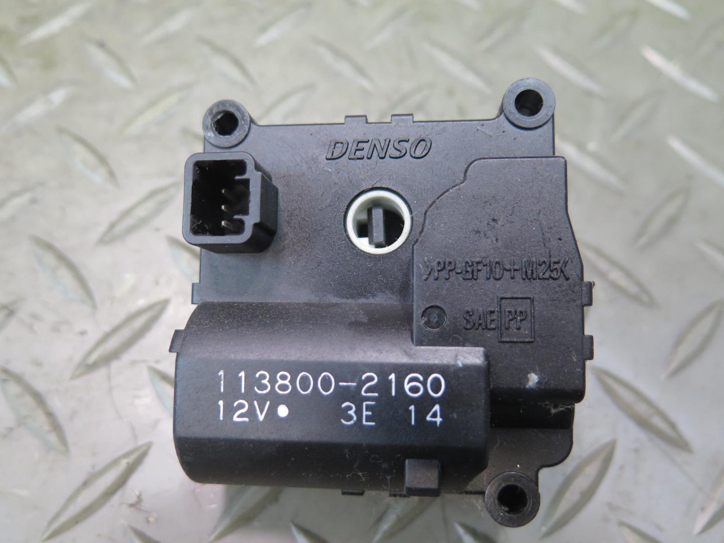 01-06 Lexus UCF30L LS430 Set of 8 A/C Heater Flap Door Actuator Motor OEM