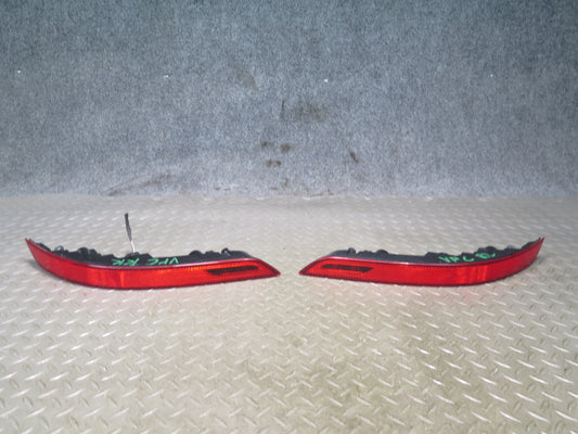 2015-2018 Porsche Cayenne 958 Rear Right & Left Bumper Reflector Light Lamp Set