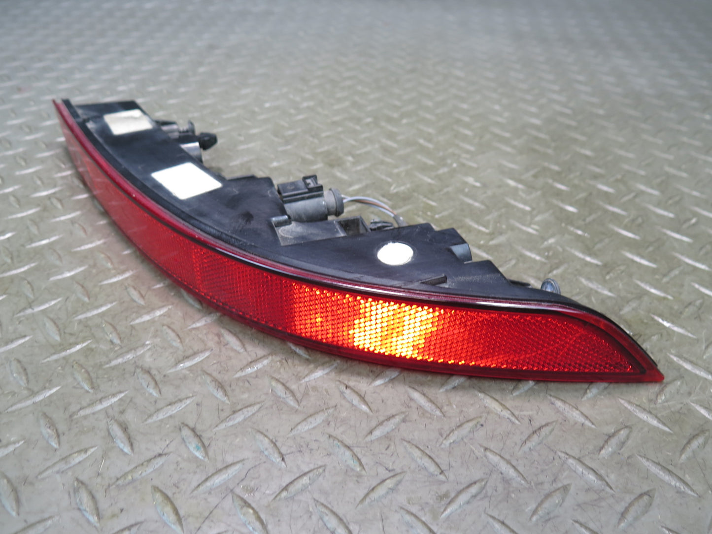 2015-2018 Porsche Cayenne 958 Rear Right & Left Bumper Reflector Light Lamp Set