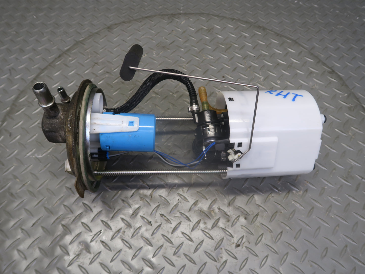 2005-2007 Hummer H2 6.0L Fuel Pump Level Sensor Assembly
