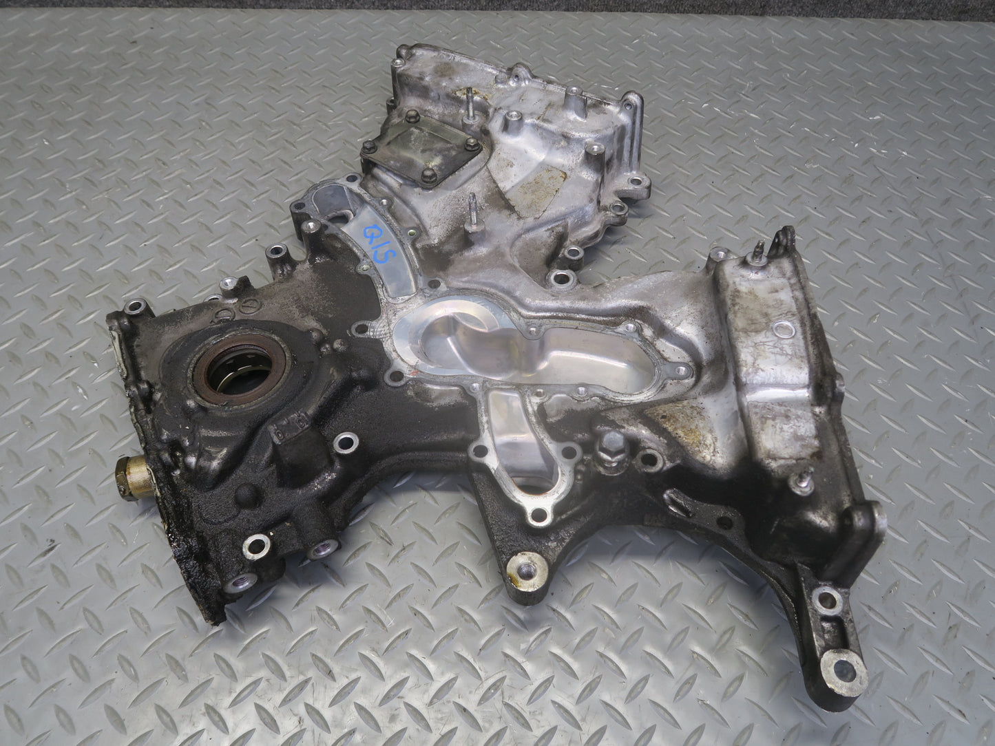 06-13 Lexus IS250 2.5L 4GRFSE Engine Motor Timing Chain Cover OEM