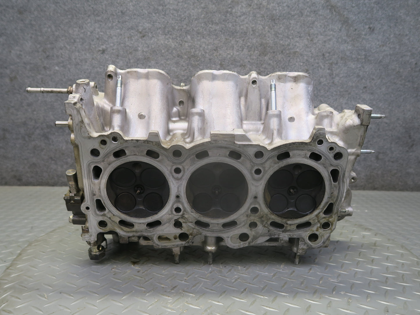 06-13 Lexus IS250 GSE20L 4GRFSE 2.5L Right Engine Cylinder Head OEM