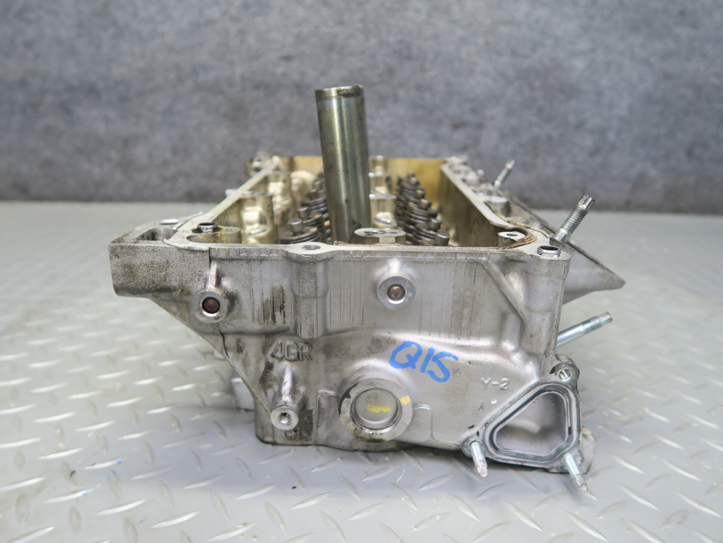 06-13 Lexus IS250 2.5L 4GRFSE Left Engine Cylinder Head OEM