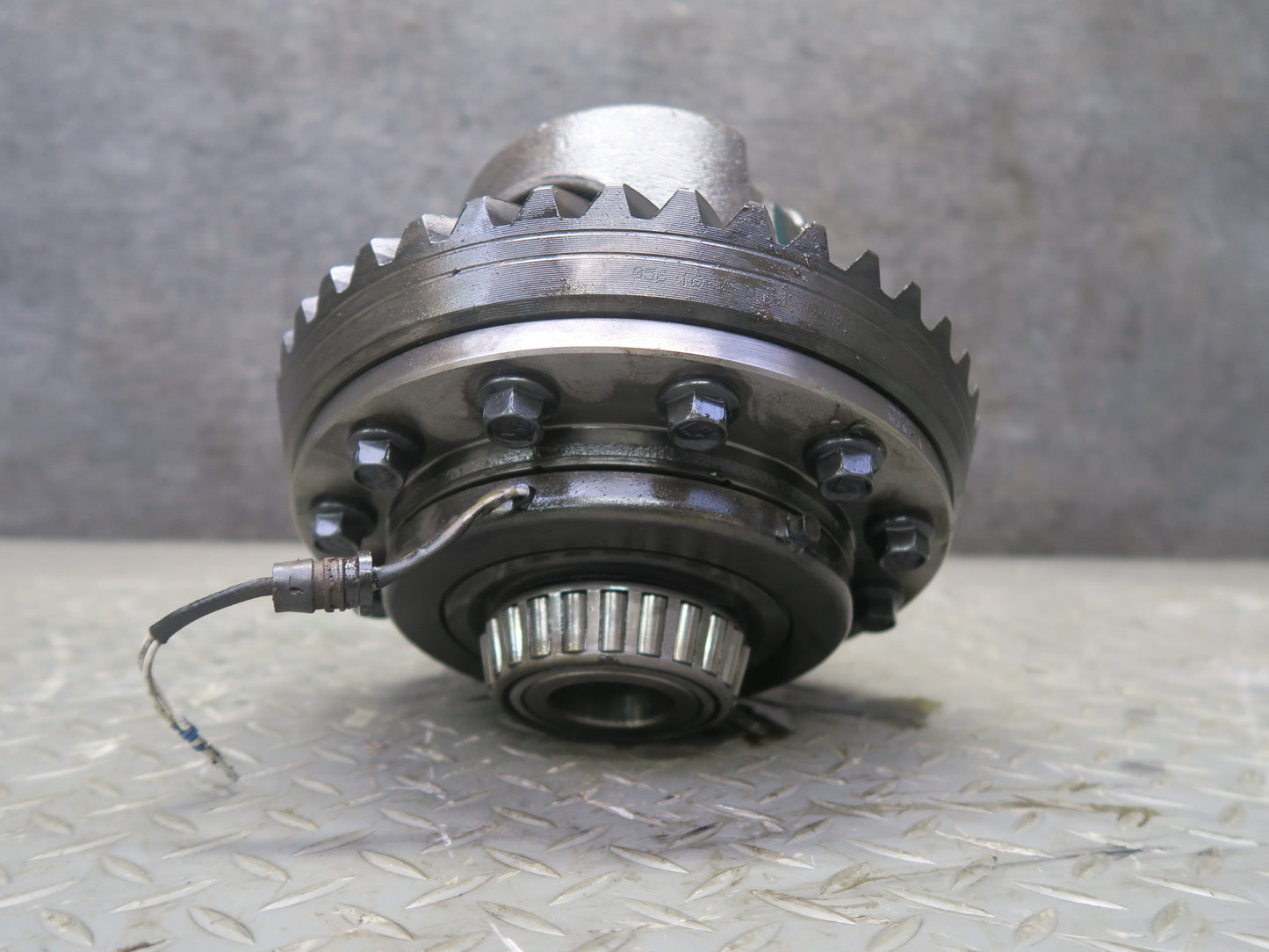 2003-2005 Hummer H2 Rear Differential 4.10 Ratio Ring & Pinion Gear Set