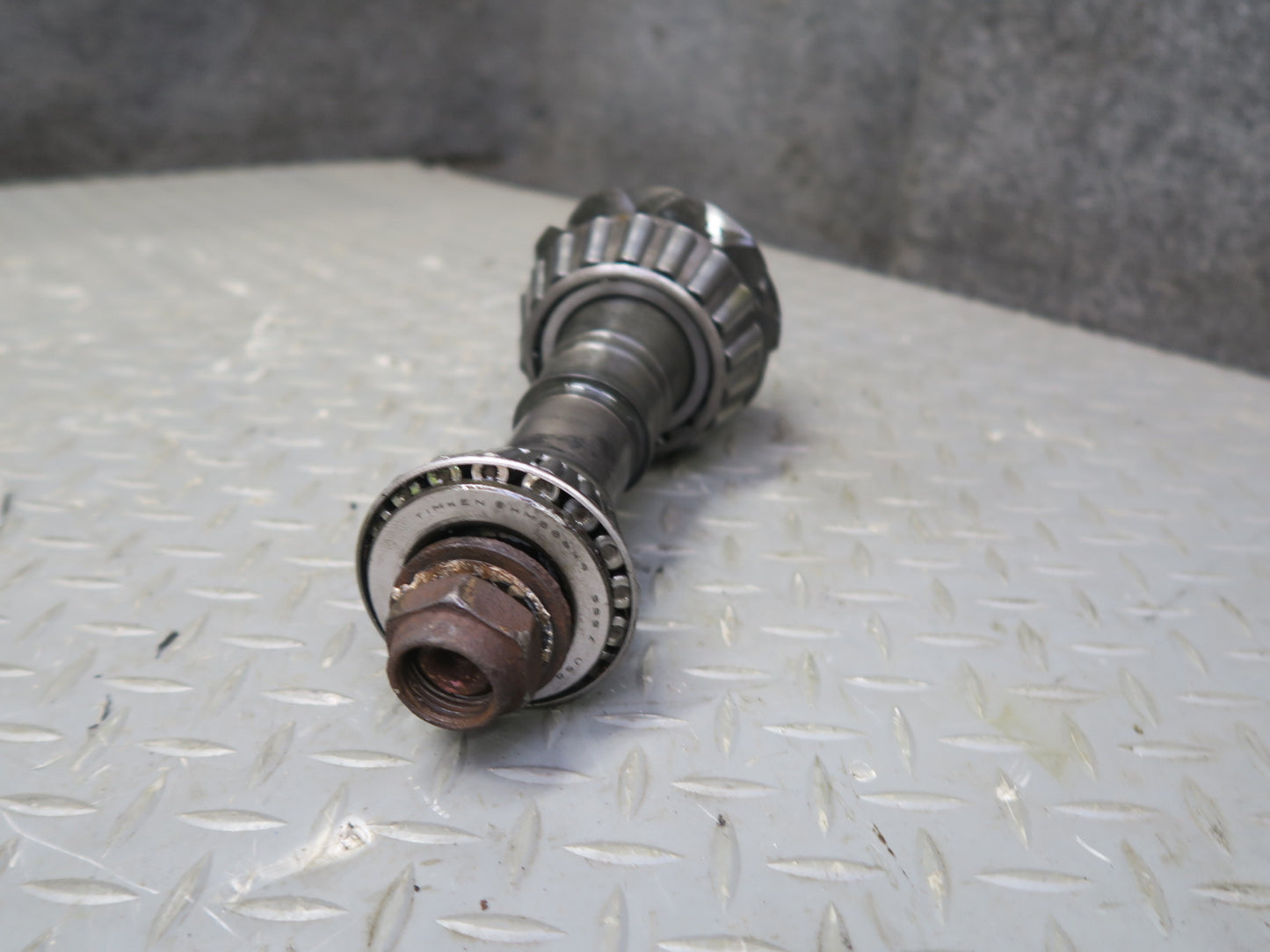 2003-2005 Hummer H2 Rear Differential 4.10 Ratio Ring & Pinion Gear Set