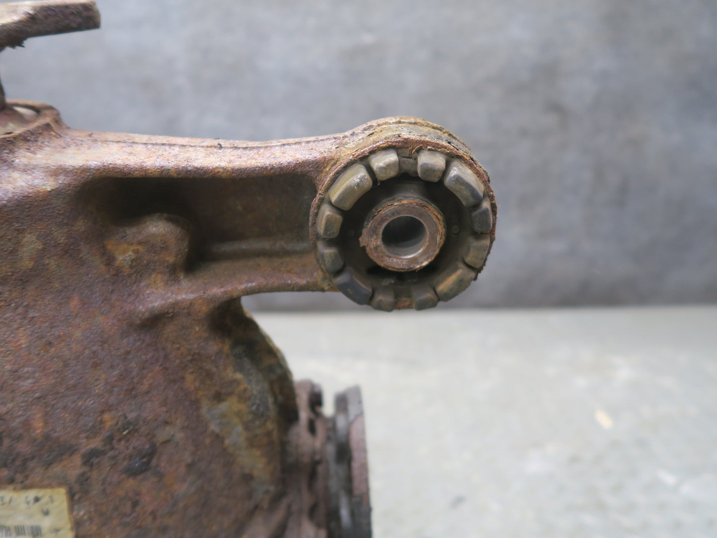 01-03 Lexus UCF30L LS430 Rear Differential Carrier 3.266 Ratio 129K Miles OEM