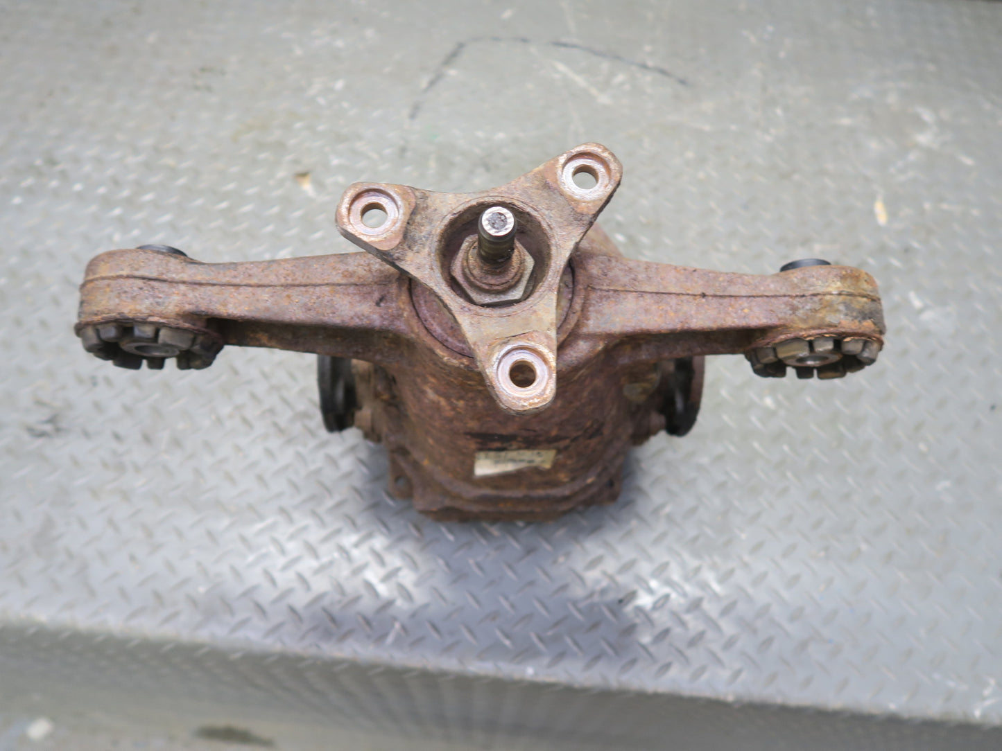 01-03 Lexus UCF30L LS430 Rear Differential Carrier 3.266 Ratio 129K Miles OEM