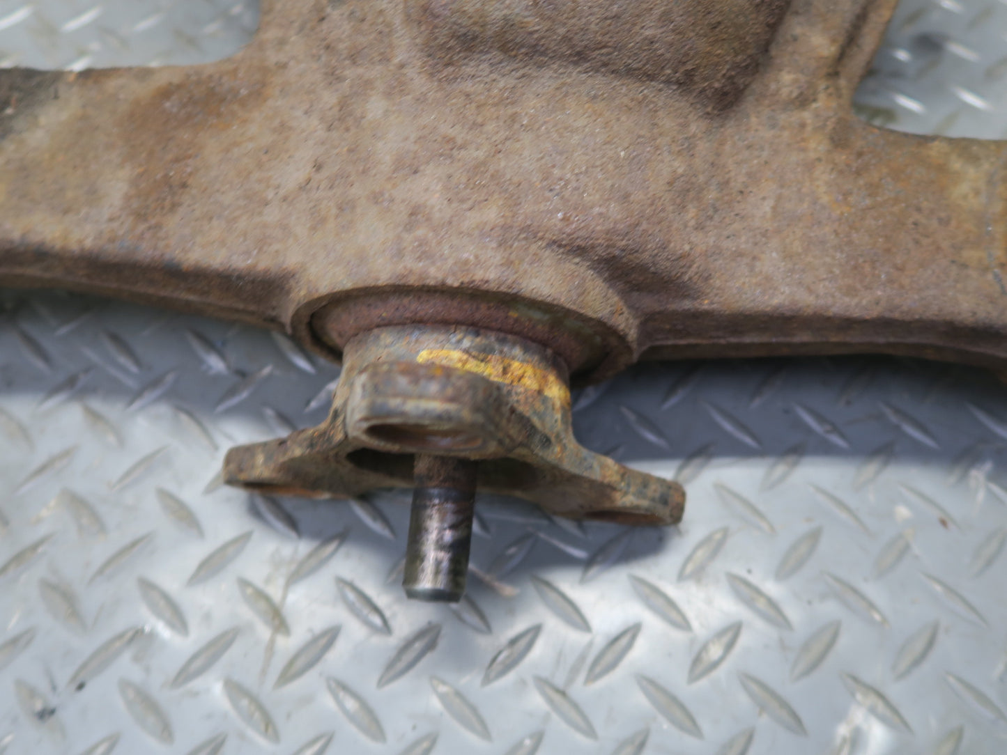 01-03 Lexus UCF30L LS430 Rear Differential Carrier 3.266 Ratio 129K Miles OEM