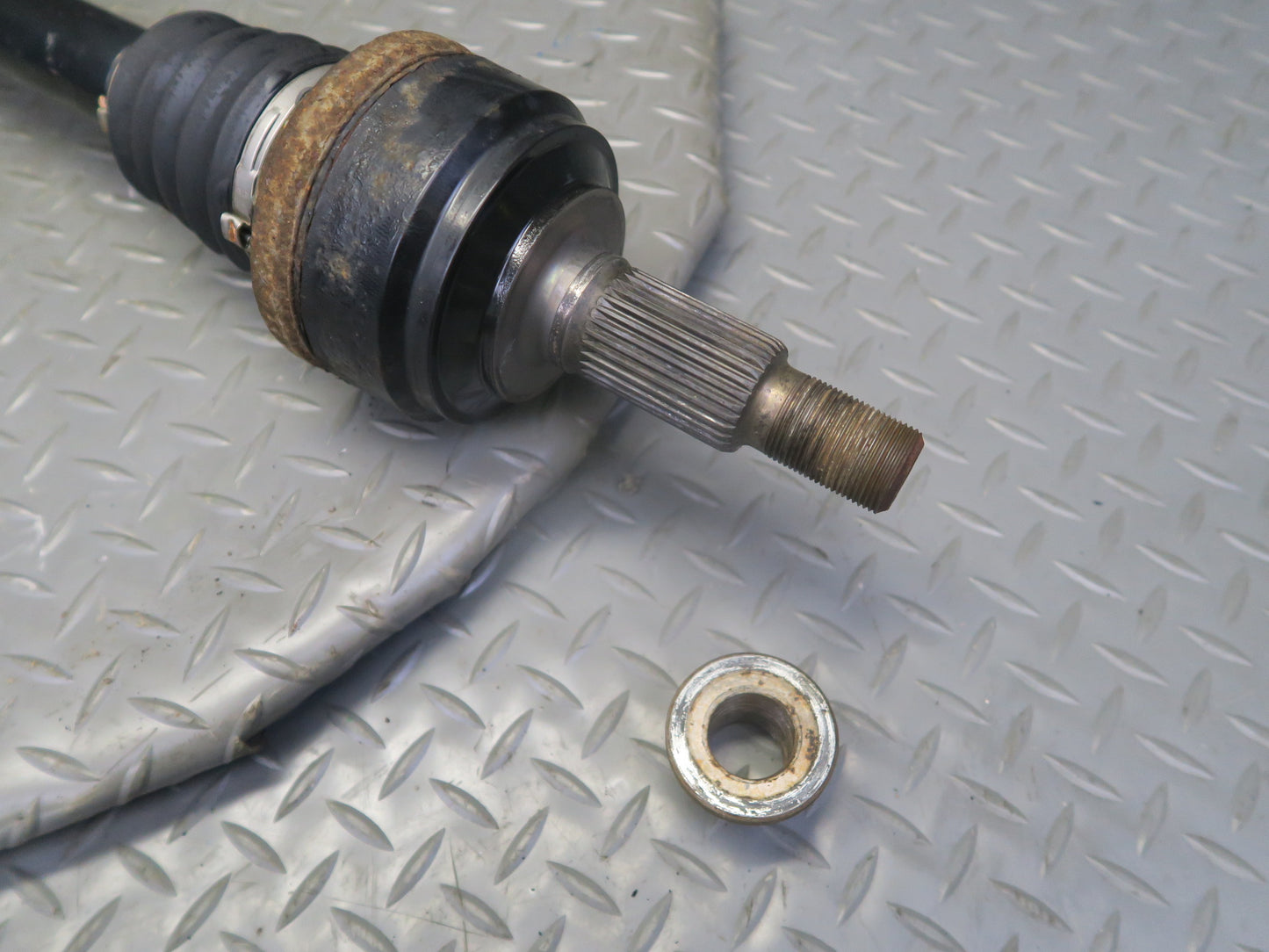 2011-2018 Porsche Cayenne 958 Hybrid AWD Rear Right Side Axle Half Shaft 127K