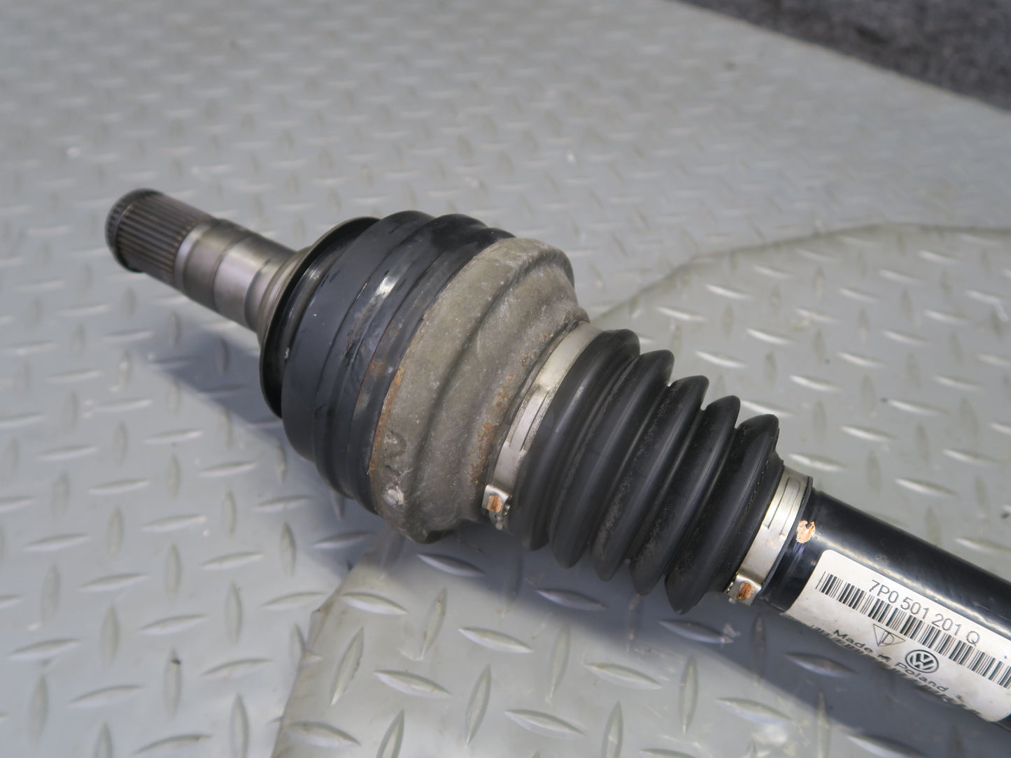 2011-2018 Porsche Cayenne 958 Hybrid AWD Rear Right Side Axle Half Shaft 127K