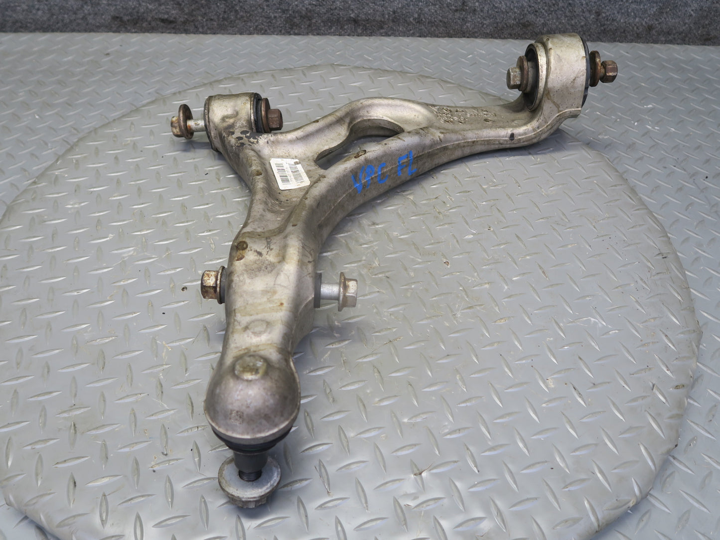 2011-2018 Porsche Cayenne 958 Front Left Upper & Lower Control Arm Set