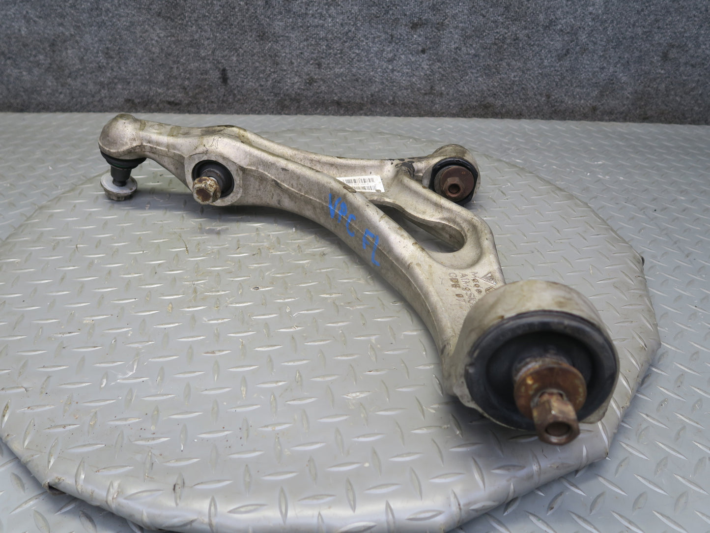 2011-2018 Porsche Cayenne 958 Front Left Upper & Lower Control Arm Set