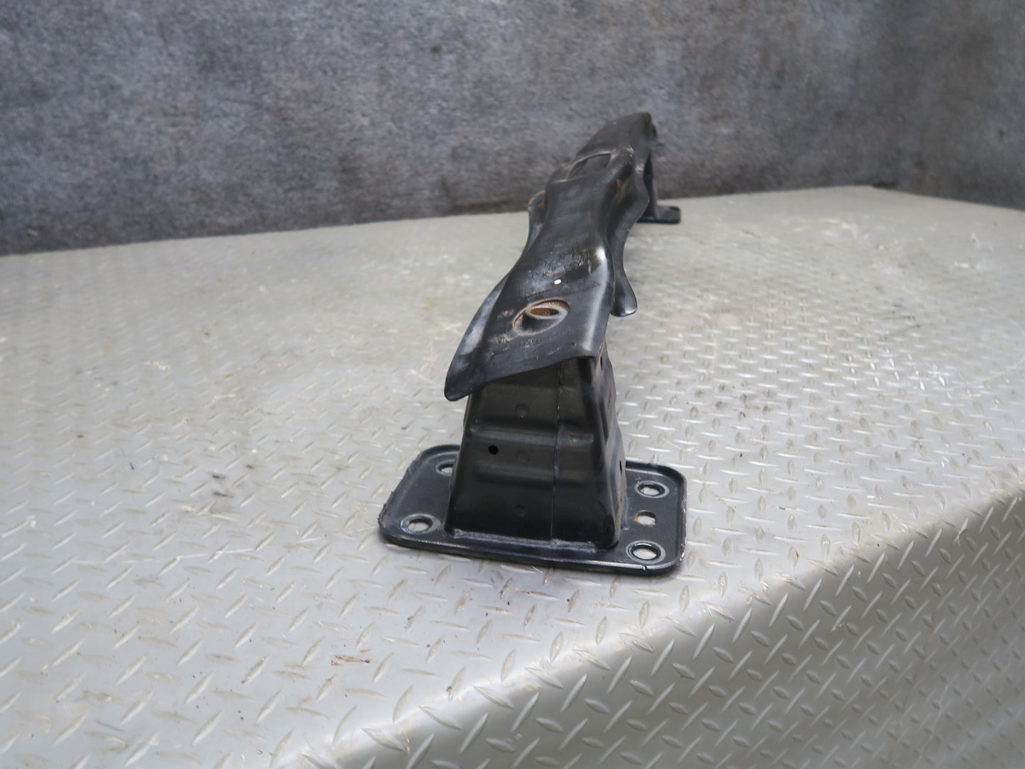 2008-2014 BMW E71 E72 X6 X6M Rear Bumper Impact Reinforcement Bar Support
