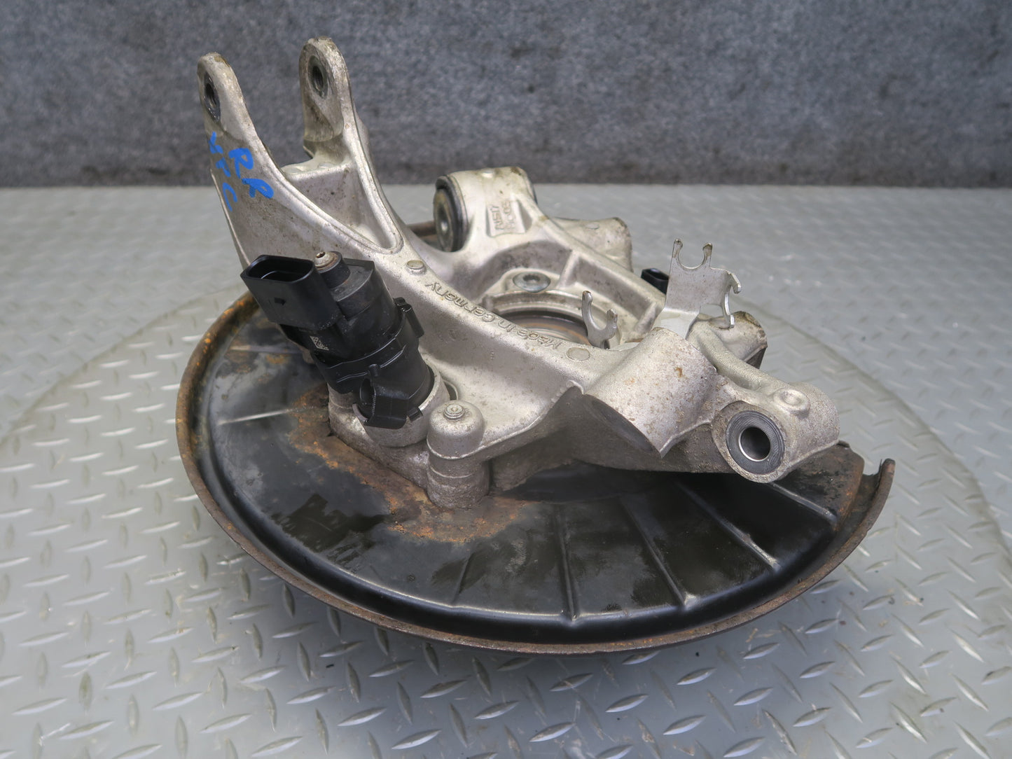 2011-2018 Porsche Cayenne 958 AWD Rear Right Spindle Knuckle Wheel Hub Bearing