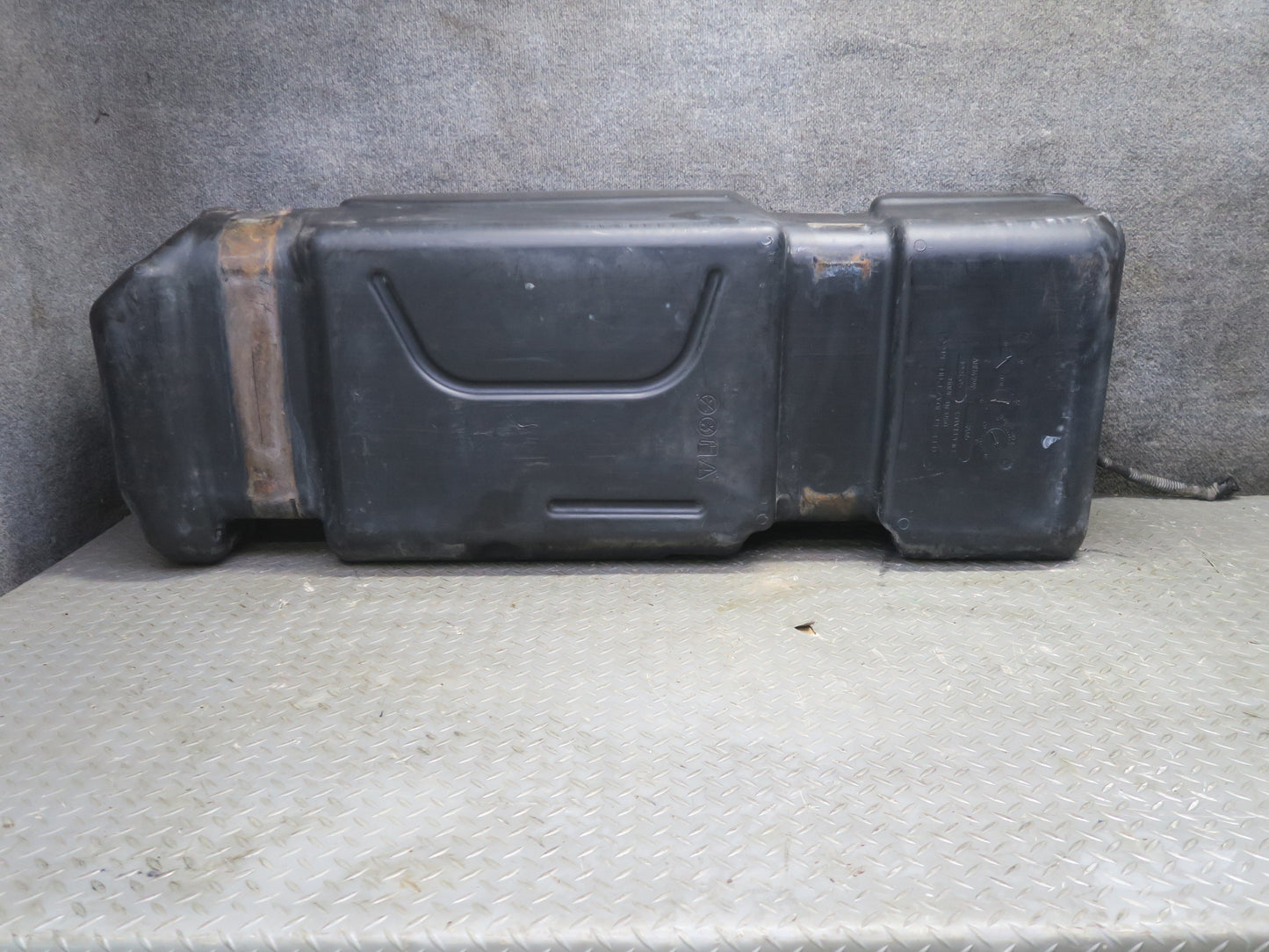 2004-2007 Hummer H2 6.0L Gas Fuel Tank Unit
