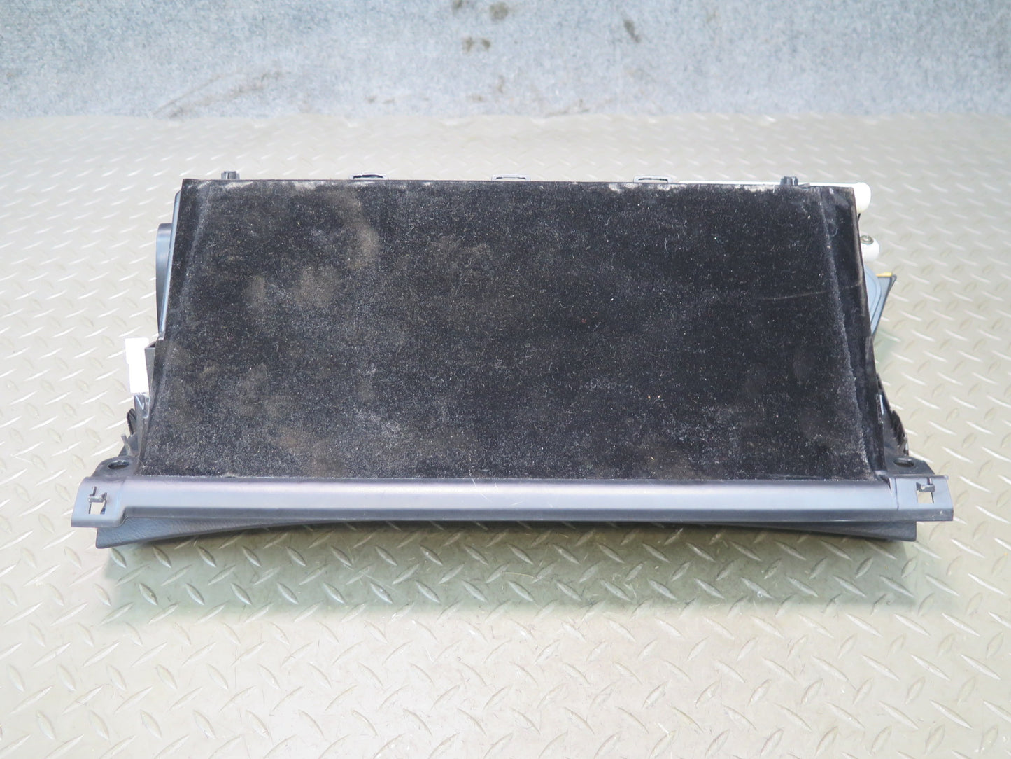 01-03 Lexus UCF30L LS430 Dash Glove Box Compartment Storage 55509-50020 OEM