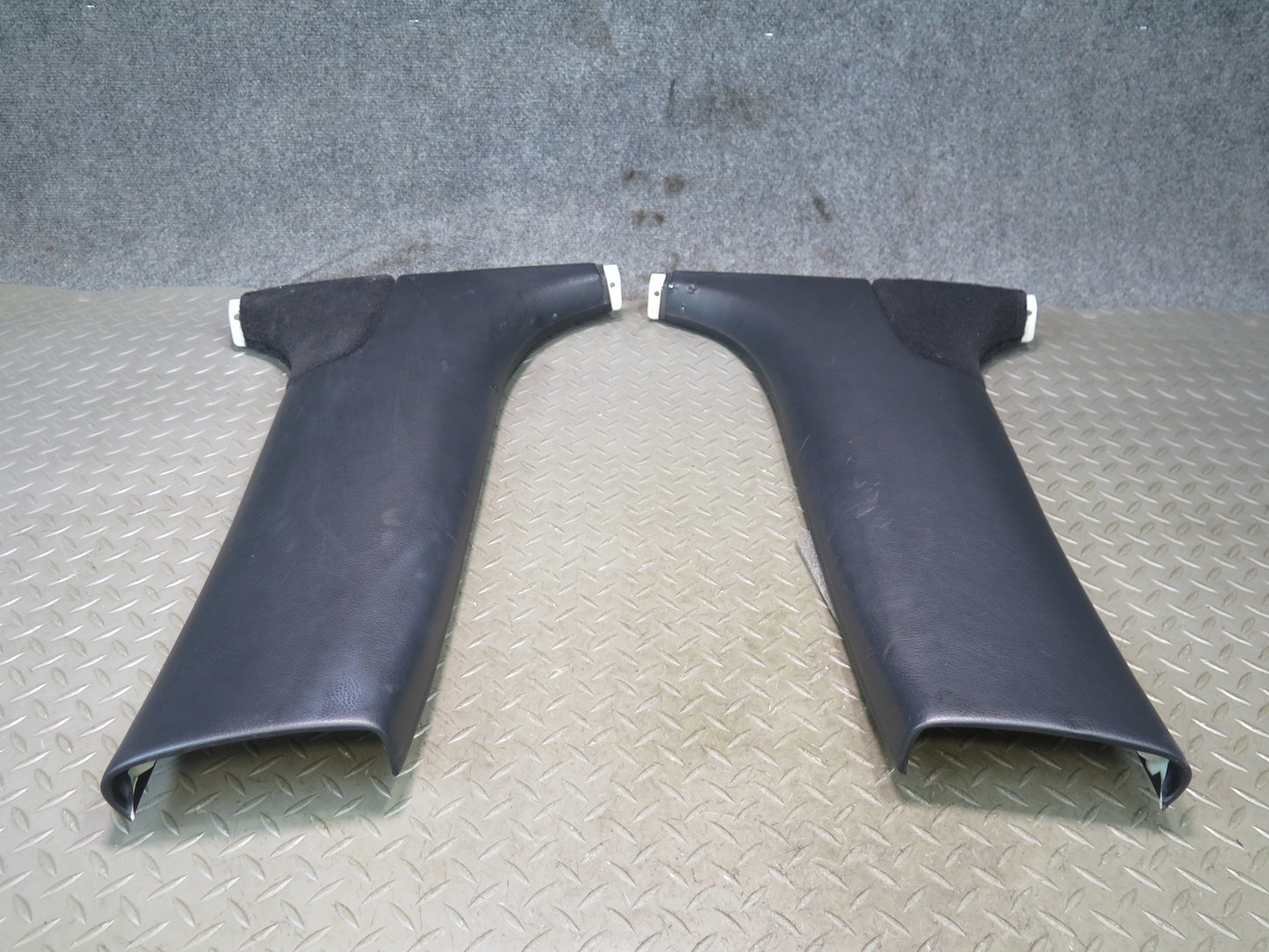 01-03 Lexus UCF30L LS430 Center Left & Right Lower B Pillar Trim Cover Panel OEM