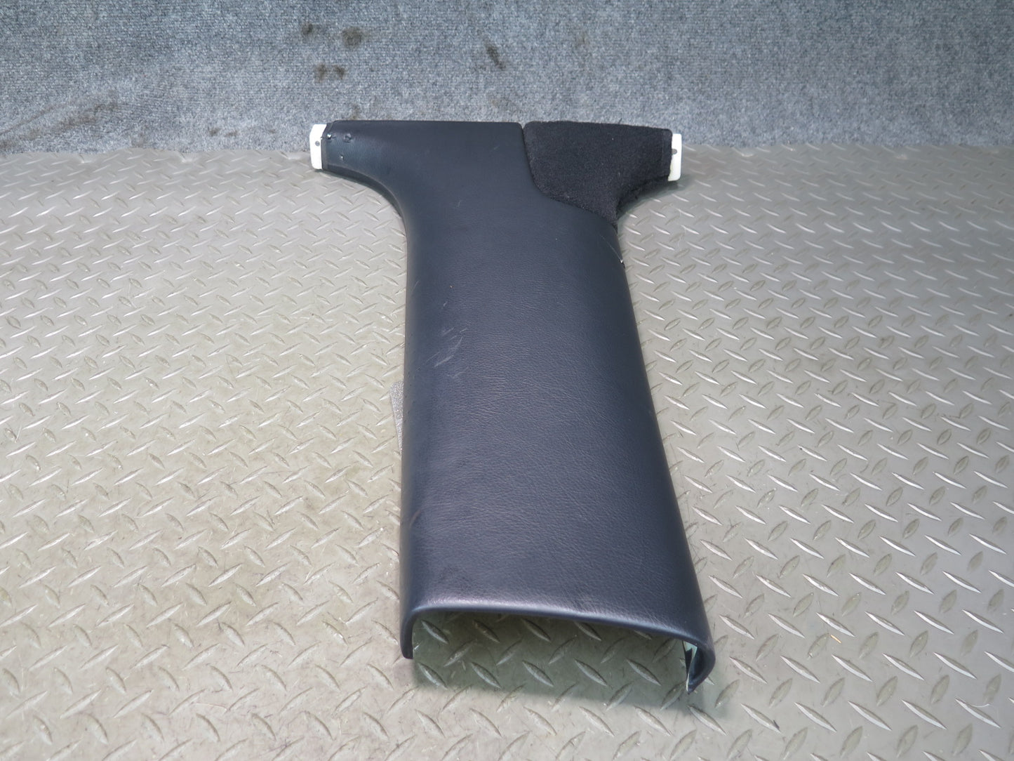 01-03 Lexus UCF30L LS430 Center Left & Right Lower B Pillar Trim Cover Panel OEM