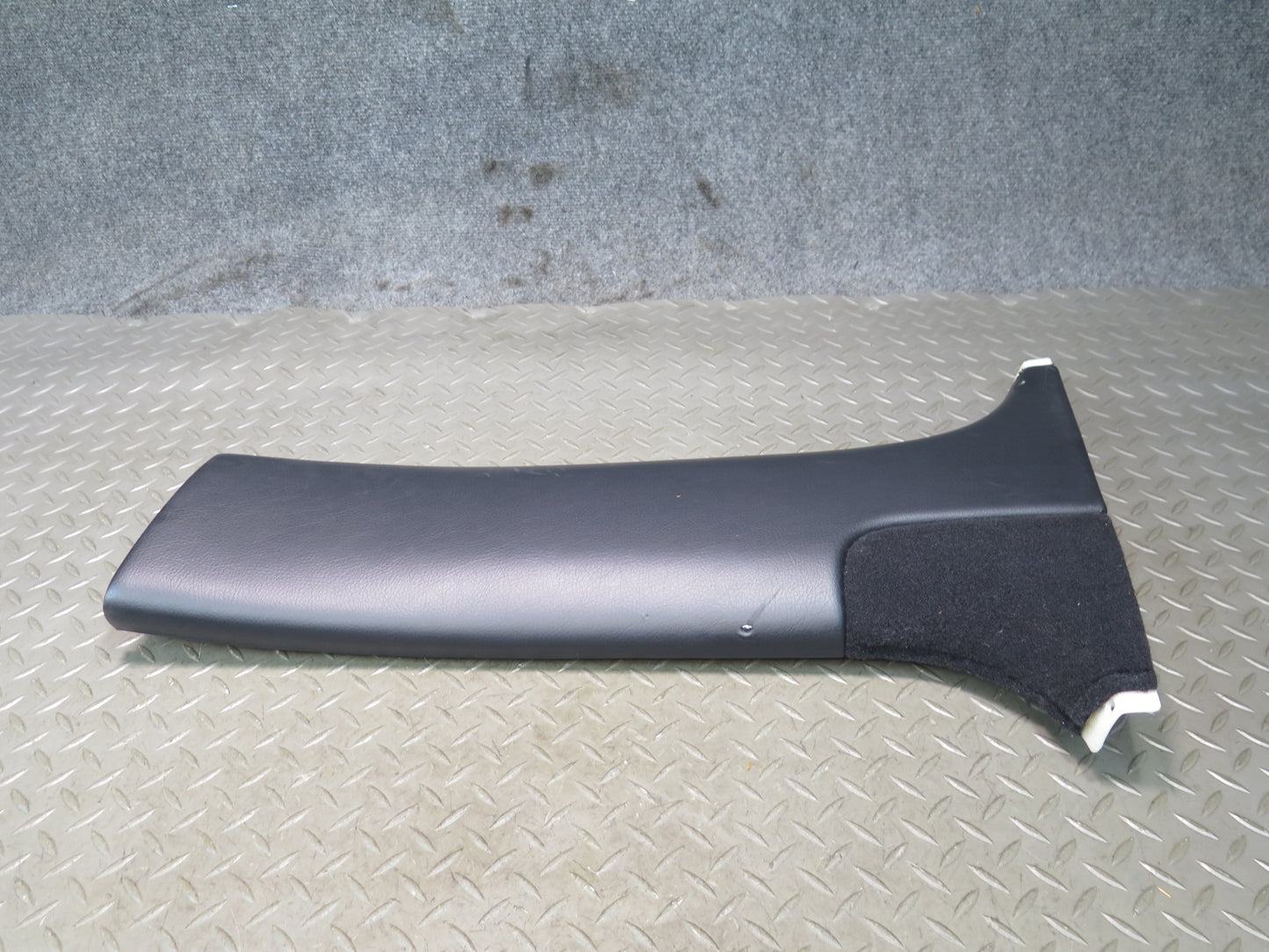 01-03 Lexus UCF30L LS430 Center Left & Right Lower B Pillar Trim Cover Panel OEM