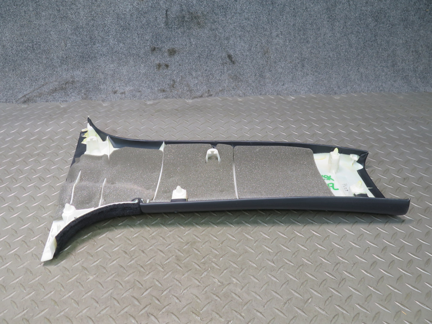 01-03 Lexus UCF30L LS430 Center Left & Right Lower B Pillar Trim Cover Panel OEM