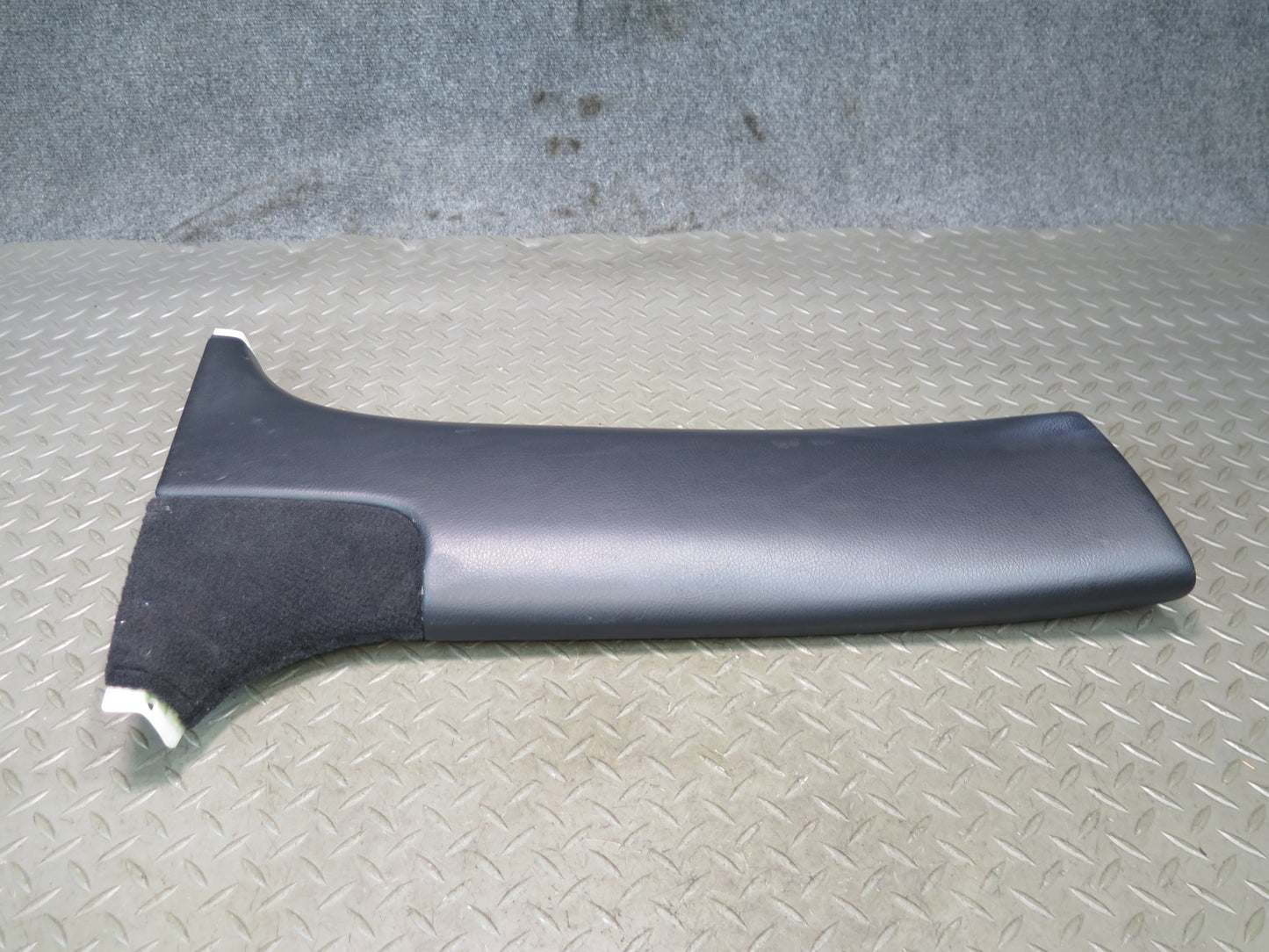 01-03 Lexus UCF30L LS430 Center Left & Right Lower B Pillar Trim Cover Panel OEM