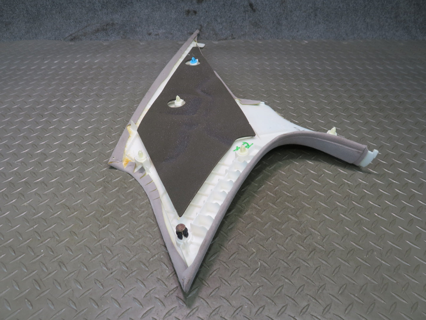 01-06 Lexus UCF30L LS430 Rear Left & Right Interior C Pillar Trim Panel OEM