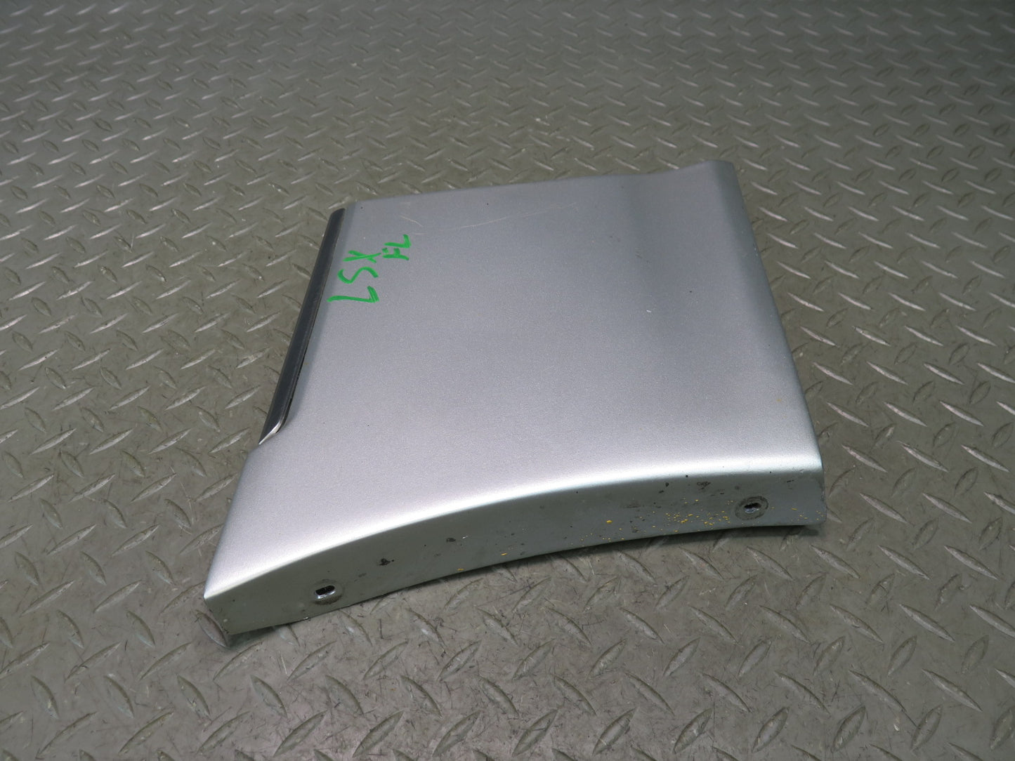 01-03 Lexus UCF30L LS430 Front Left Fender Lower Exterior Molding Silver OEM