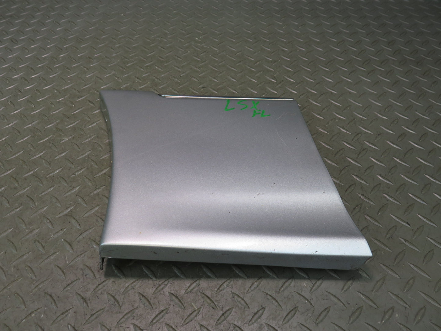 01-03 Lexus UCF30L LS430 Front Left Fender Lower Exterior Molding Silver OEM