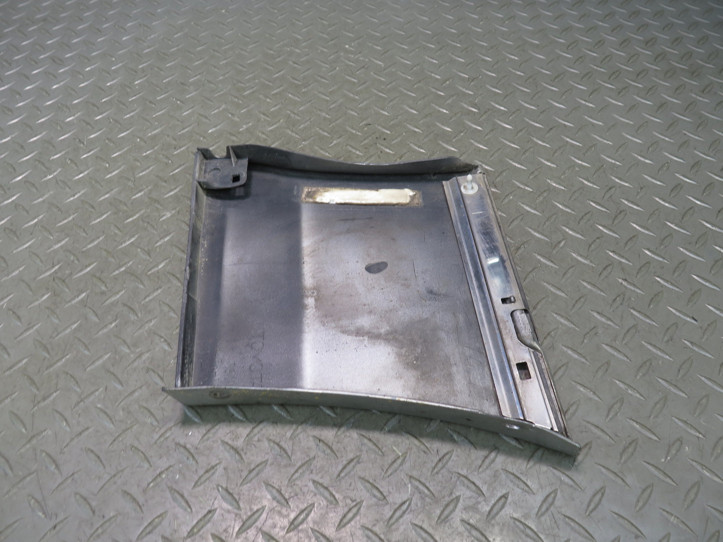 01-03 Lexus UCF30L LS430 Front Left Fender Lower Exterior Molding Silver OEM