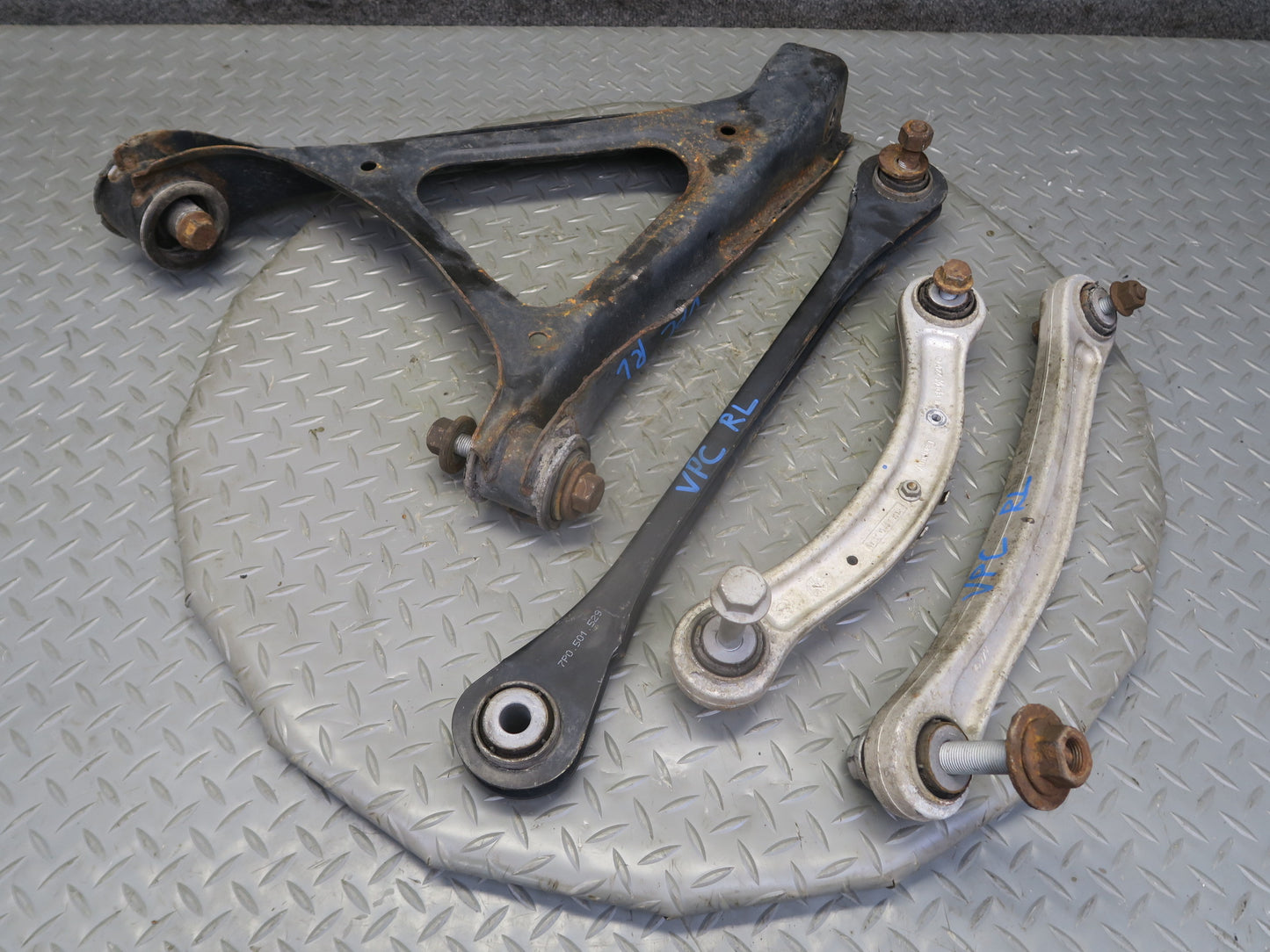 2011-2018 Porsche Cayenne 958 Rear Left Upper & Lower Control Arm Set of 4