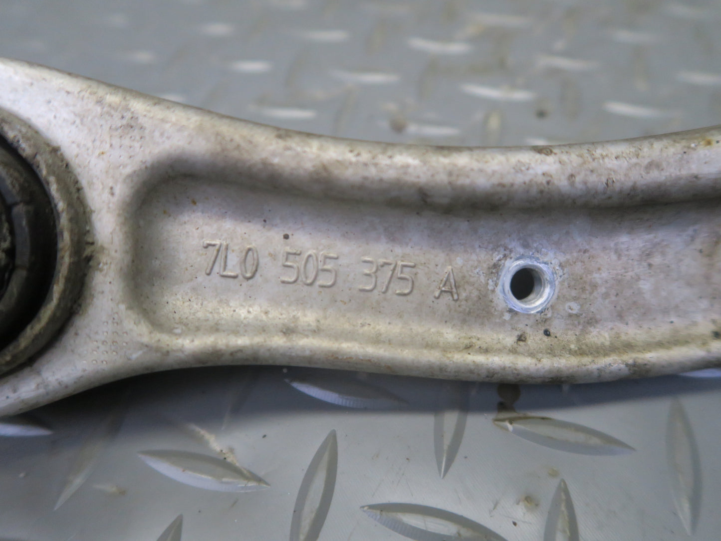 2011-2018 Porsche Cayenne 958 Rear Left Upper & Lower Control Arm Set of 4