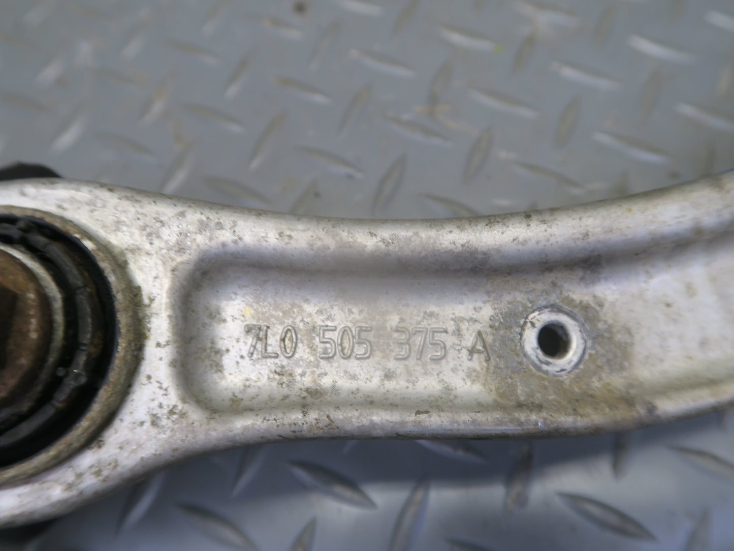 2011-2018 Porsche Cayenne 958 Rear Right Upper & Lower Control Arm Set of 4