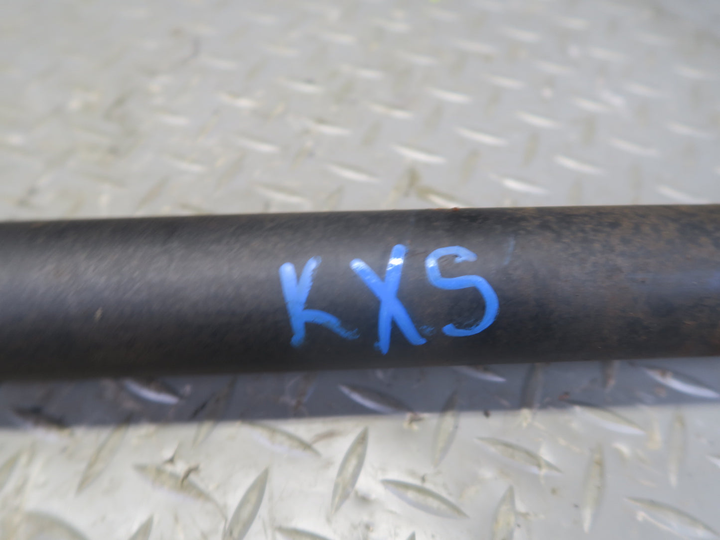 2008-2014 BMW E71 X6 X6M AWD Front Driveshaft Drive Shaft 8605866