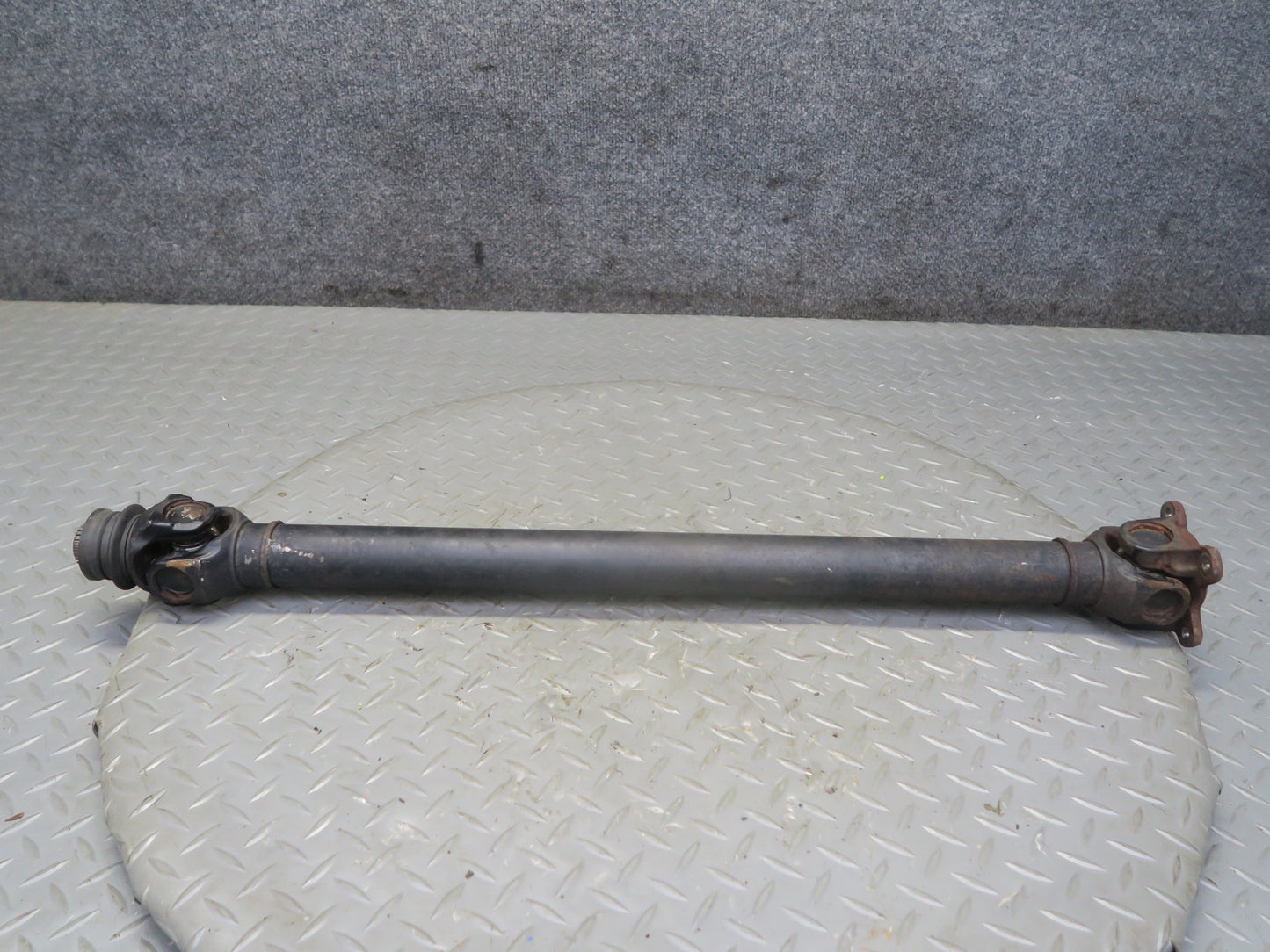 2008-2014 BMW E71 X6 X6M AWD Front Driveshaft Drive Shaft 8605866