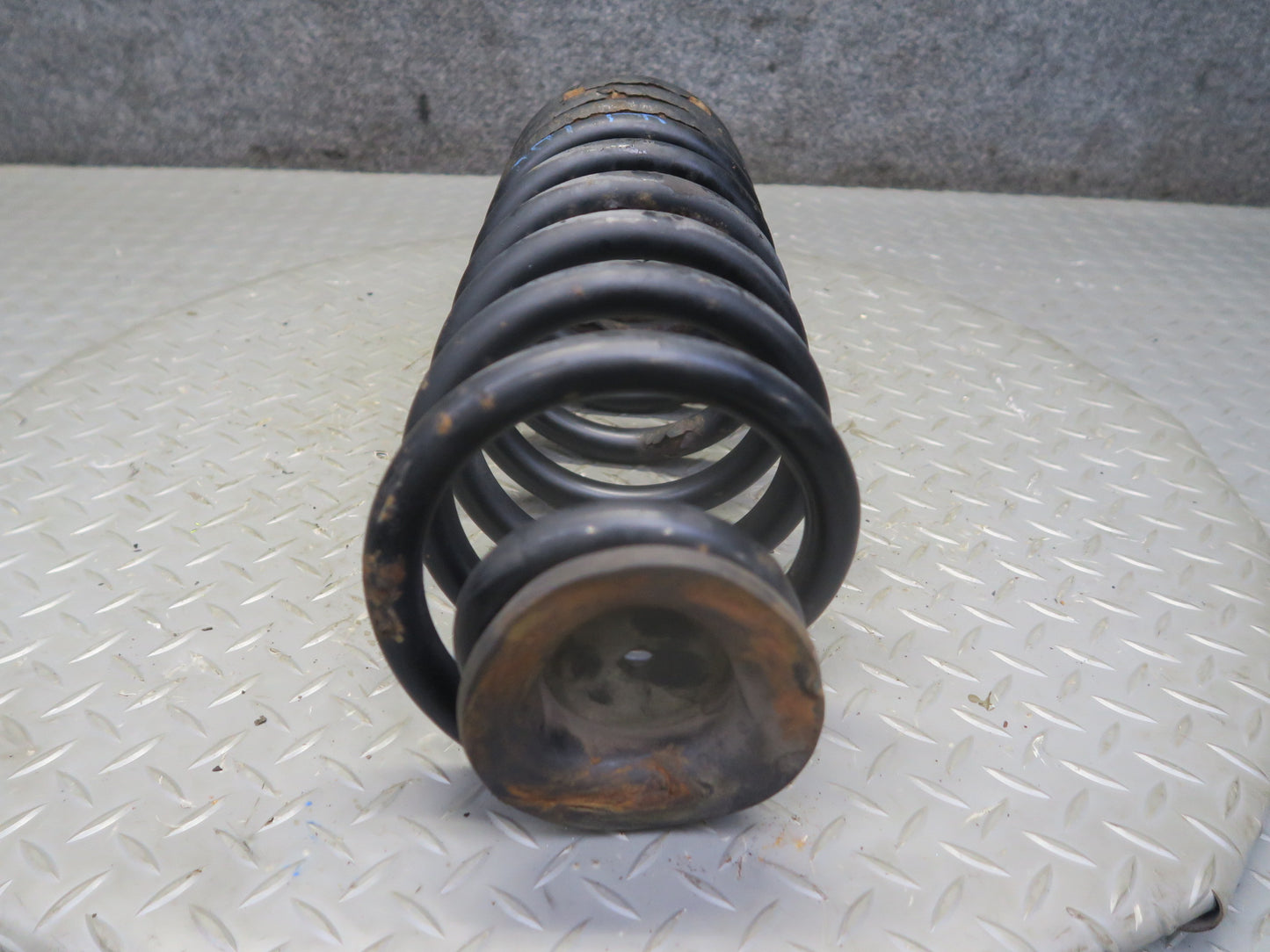 2003-2009 Hummer H2 AWD Rear Suspension Left & Right Coil Spring Set of 2