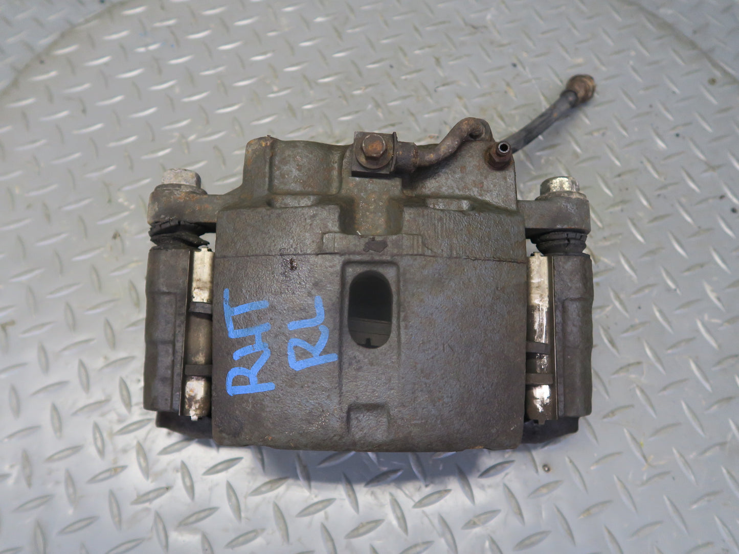 2003-2009 Hummer H2 AWD Front Left & Right Side Brake Caliper Set of 2