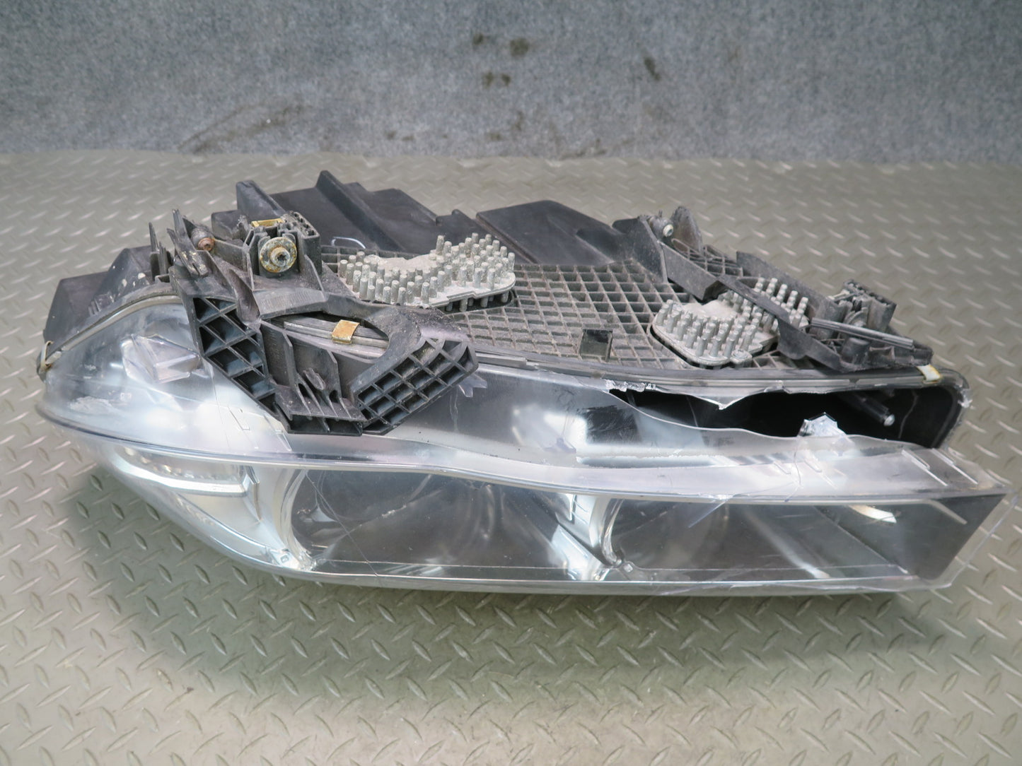 2014-2018 BMW F15 X5 Front Left Xenon Adaptive Headlight Lamp w Ballast Damaged
