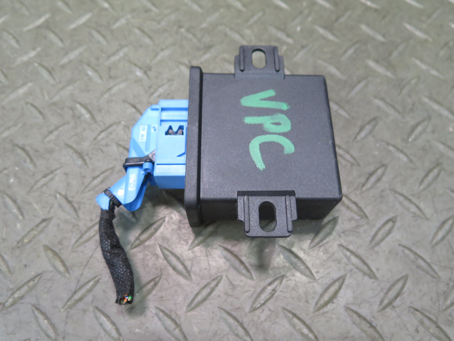 2015-2018 Porsche Cayenne 958 Headlight Range Control Module 7PP907357K