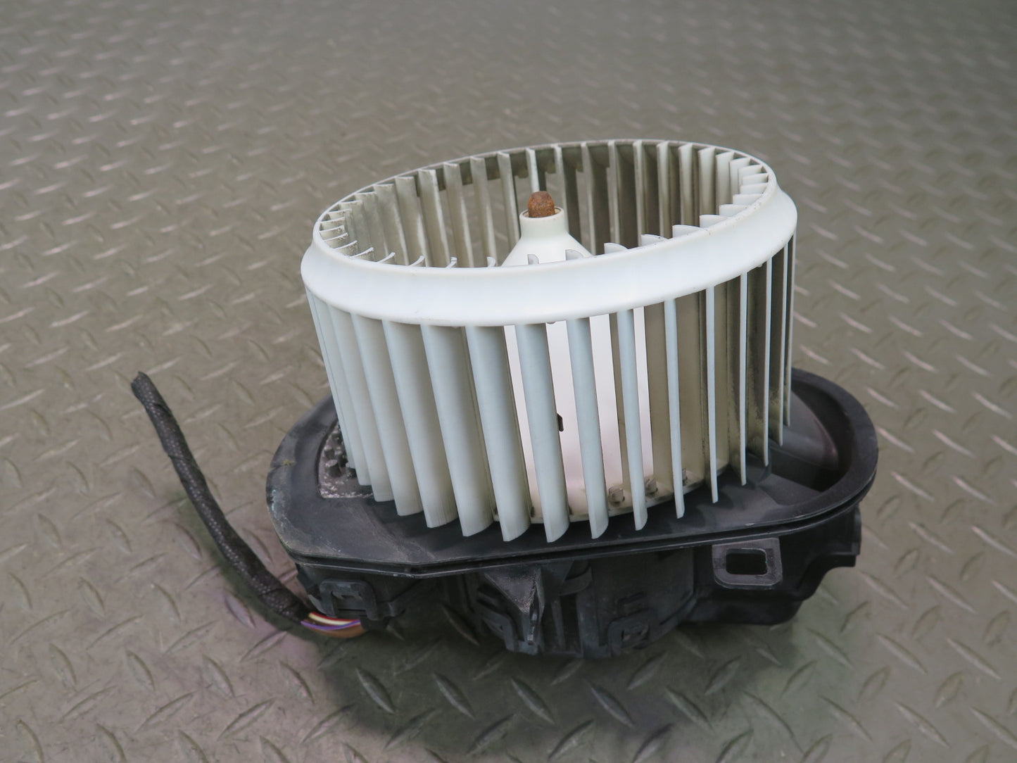2011-2018 Porsche Cayenne 958 A/C Heater Blower Motor Fan w Resistor