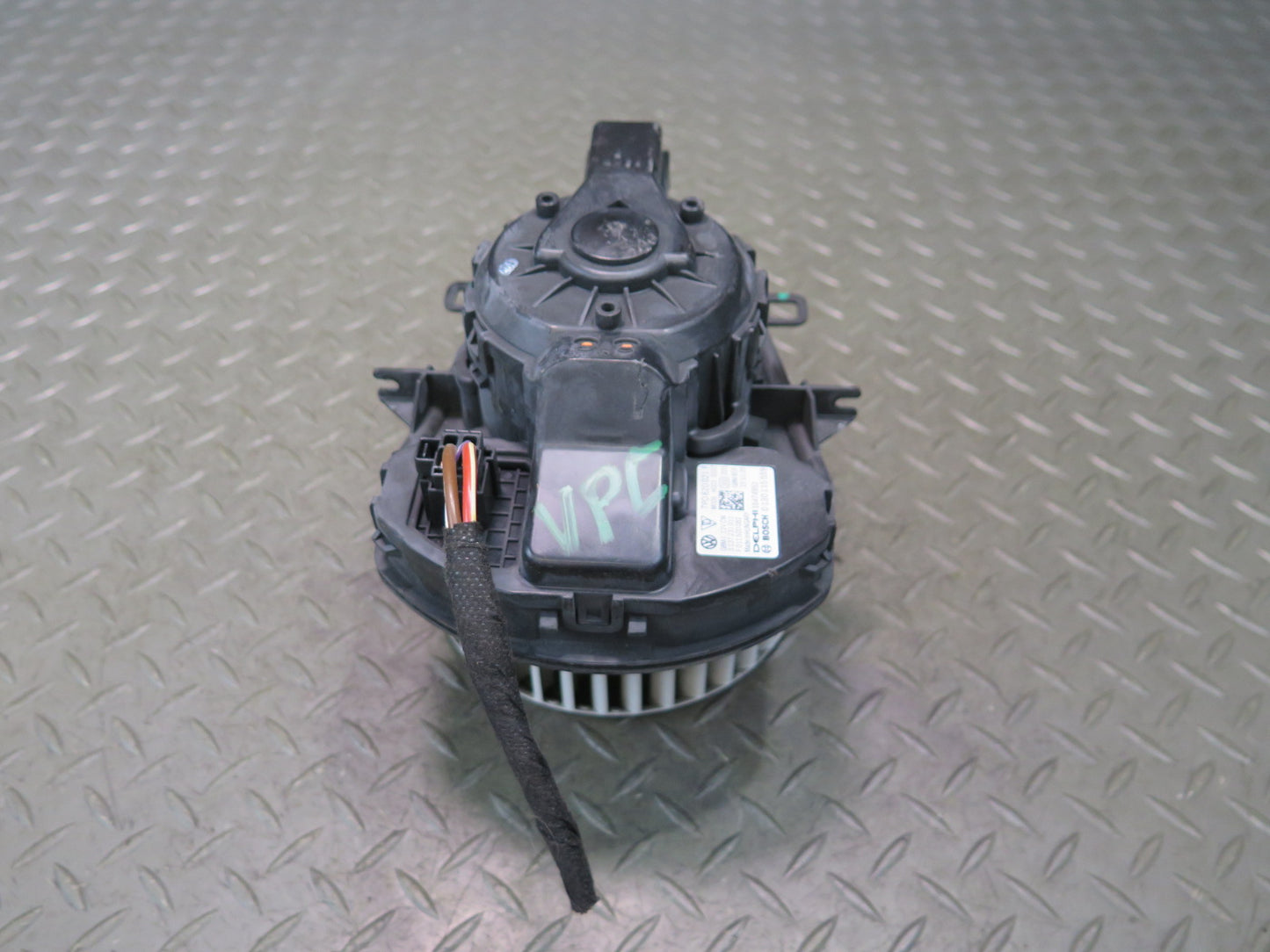 2011-2018 Porsche Cayenne 958 A/C Heater Blower Motor Fan w Resistor