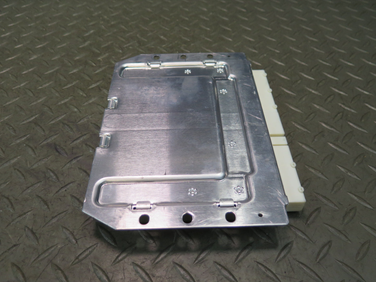 2015-2018 Porsche Cayenne 958 E-hybrid Suspension Control Module 7P5907553AG